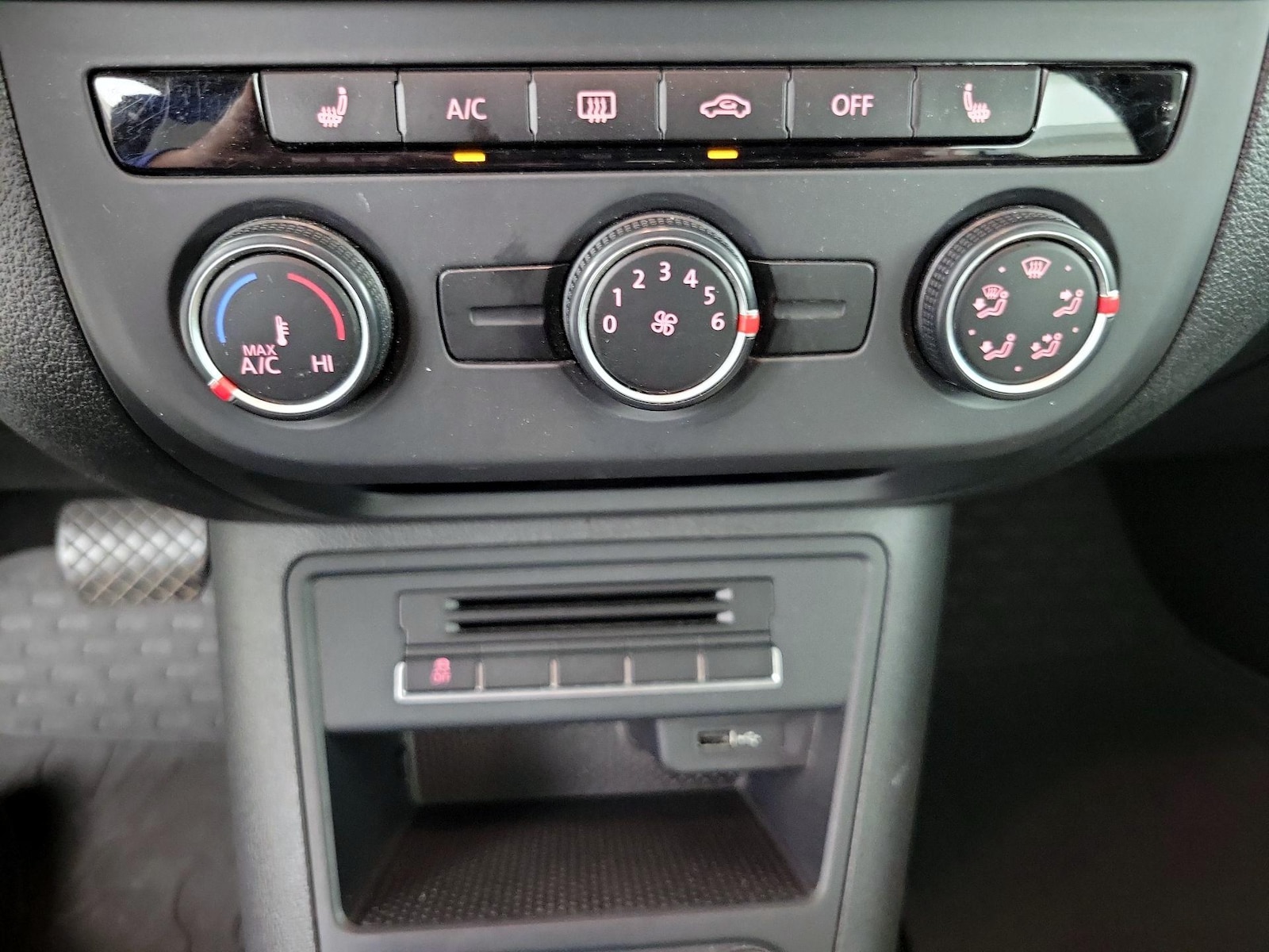 2016 Volkswagen Tiguan S - Photo 17