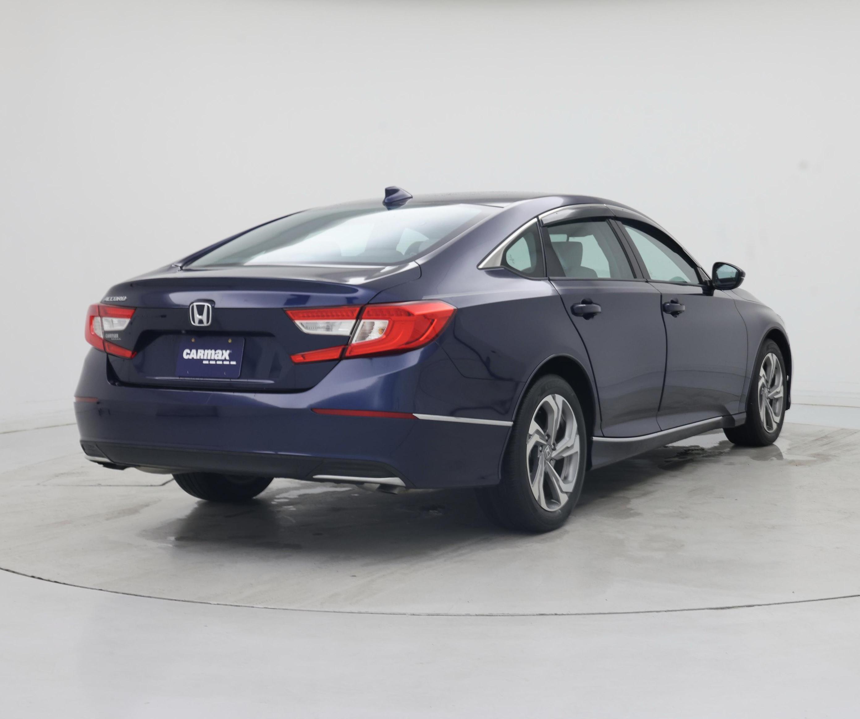 Thumbnail: 2018 Honda Accord - 8