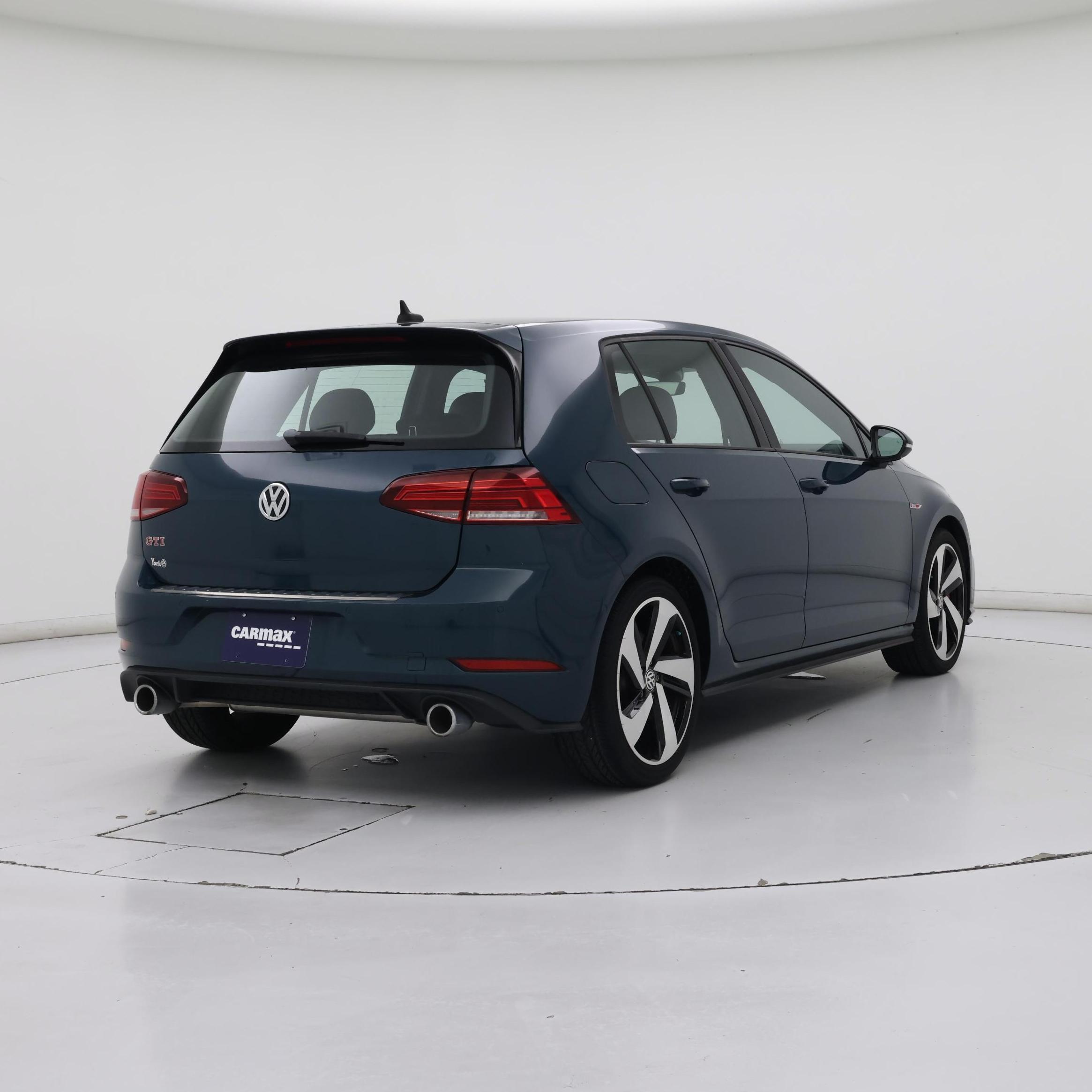 Thumbnail: 2019 Volkswagen Golf - 8