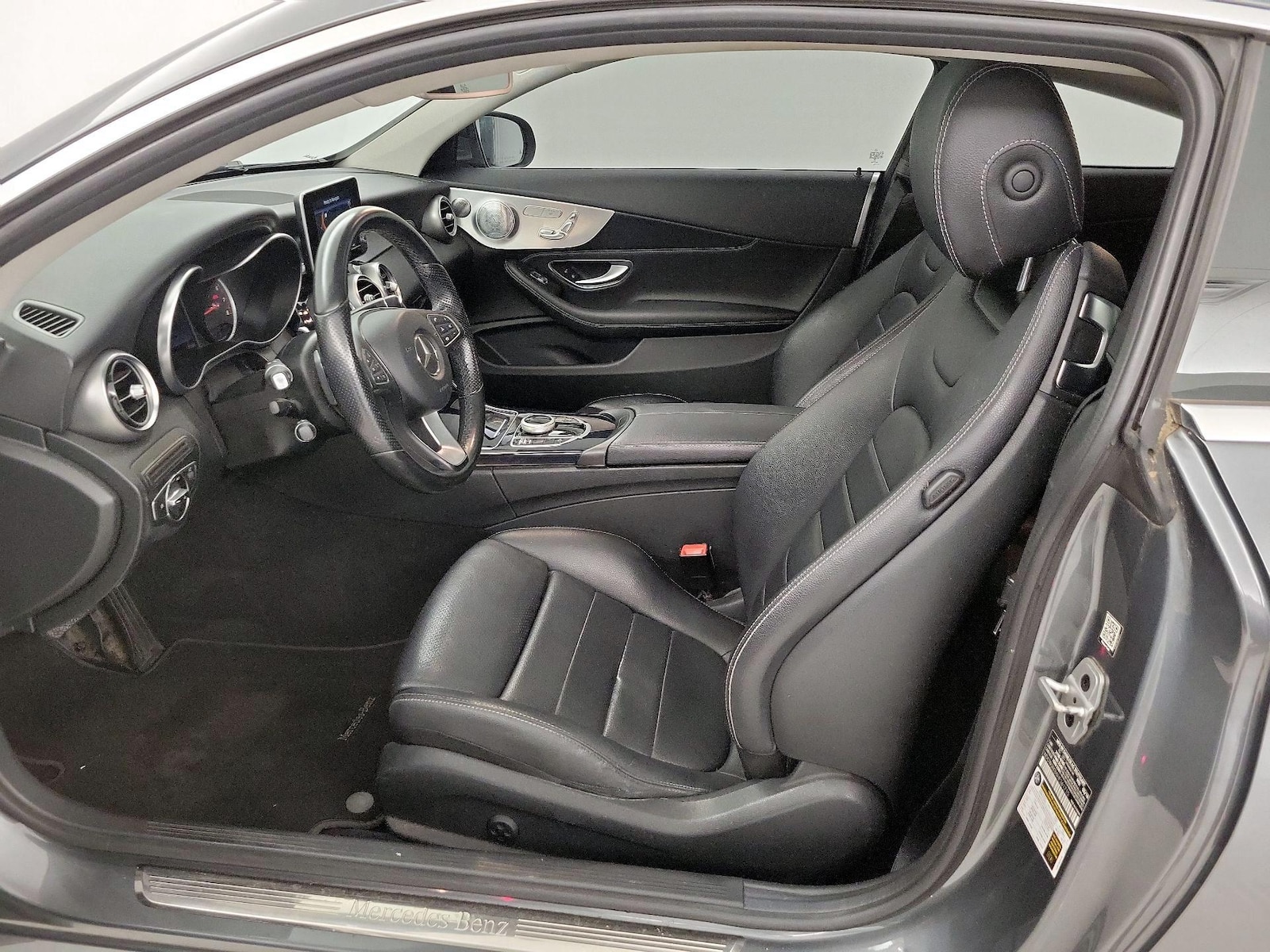 2017 Mercedes-Benz C-Class C300 - Photo 12