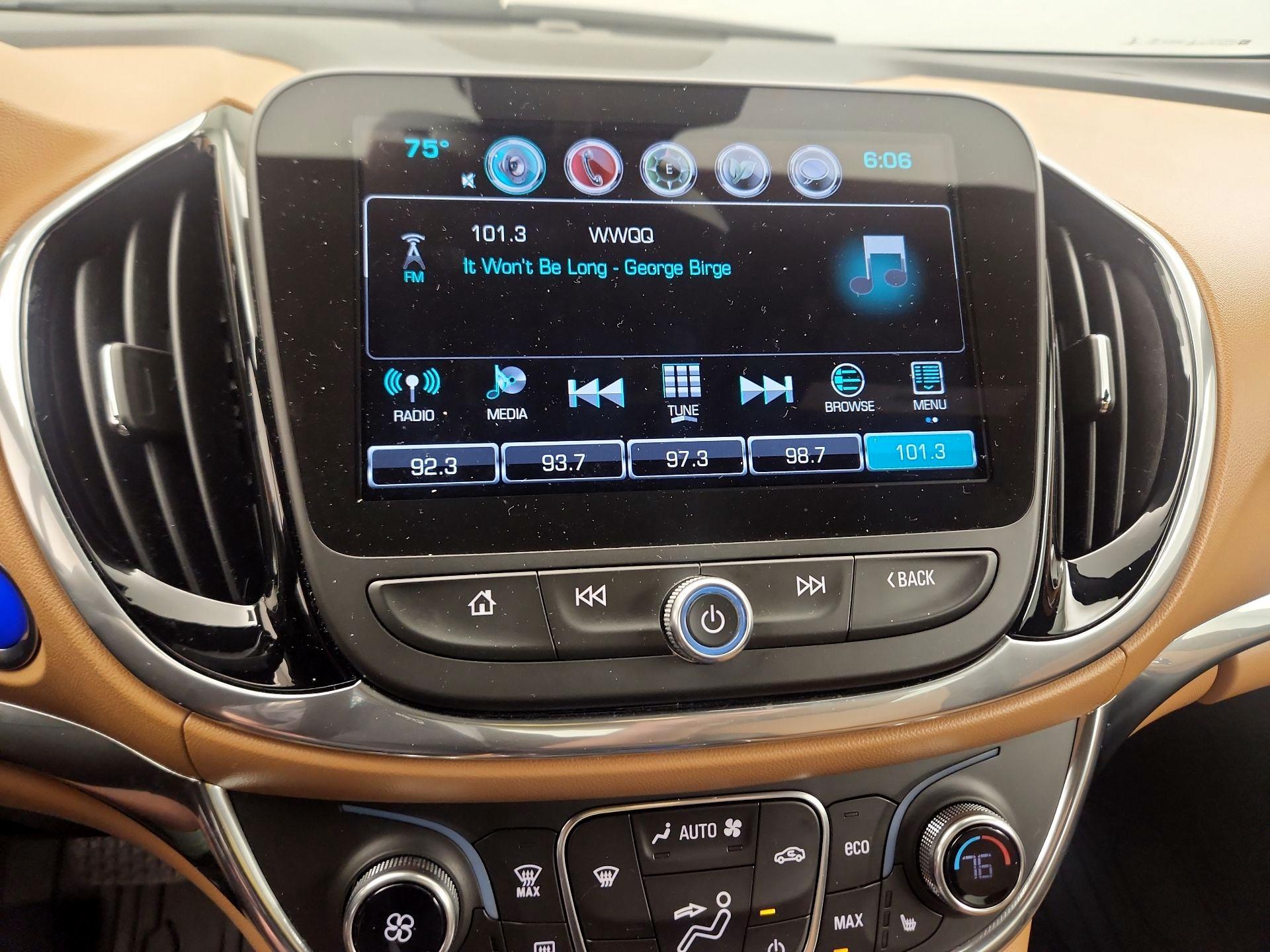 Thumbnail: 2017 Chevrolet Volt - 15