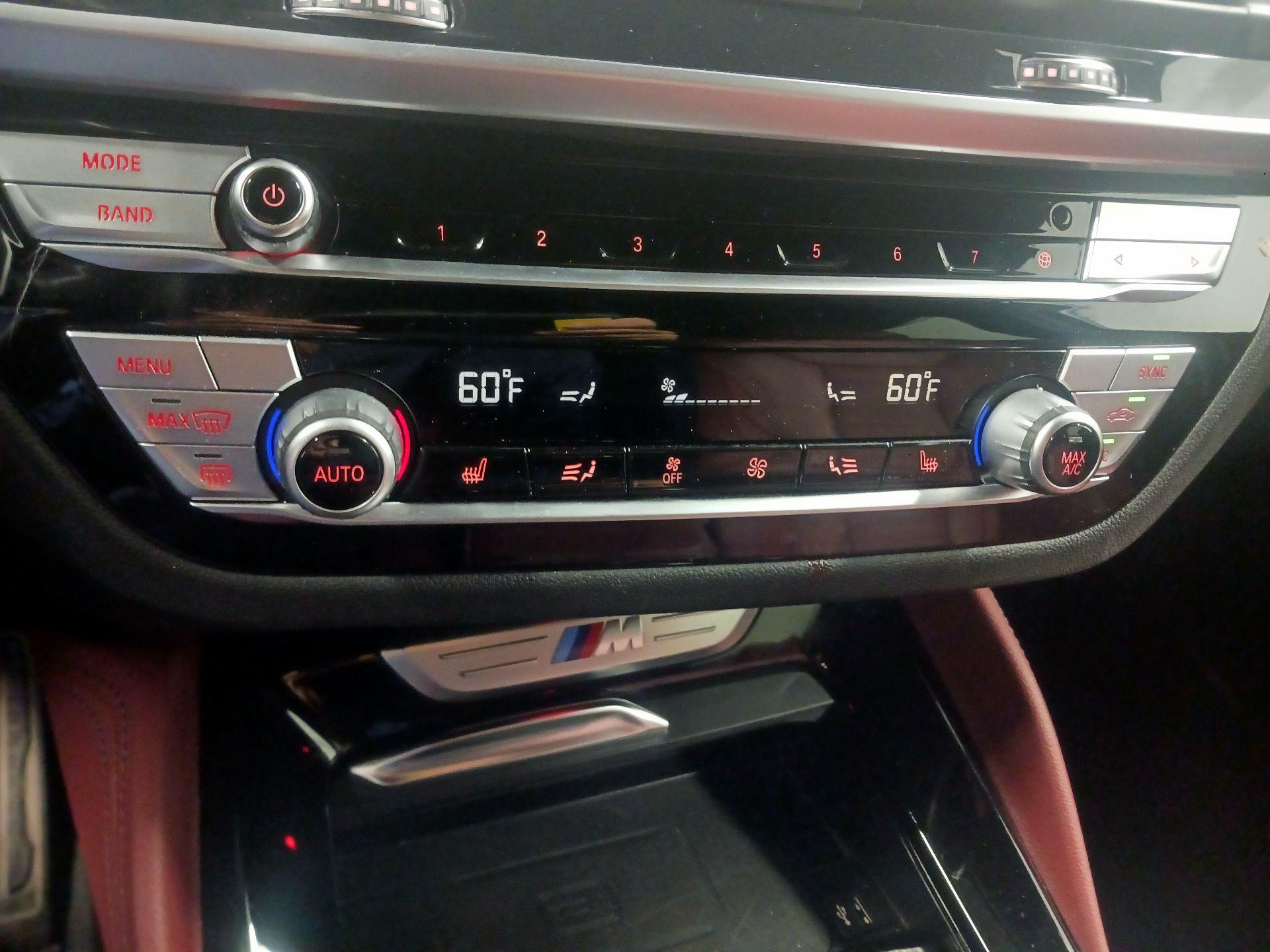 Thumbnail: 2021 BMW X4 - 17