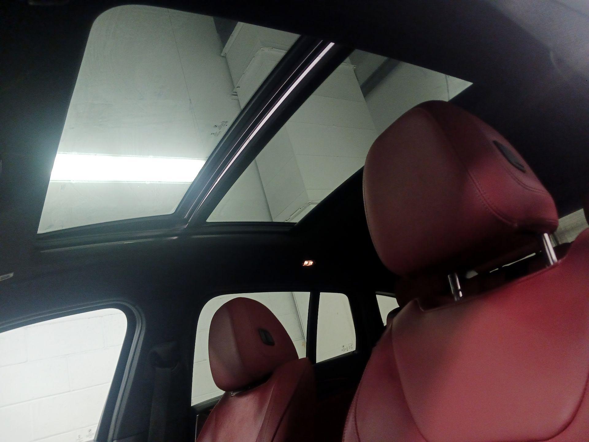 Thumbnail: 2021 BMW X4 - 20