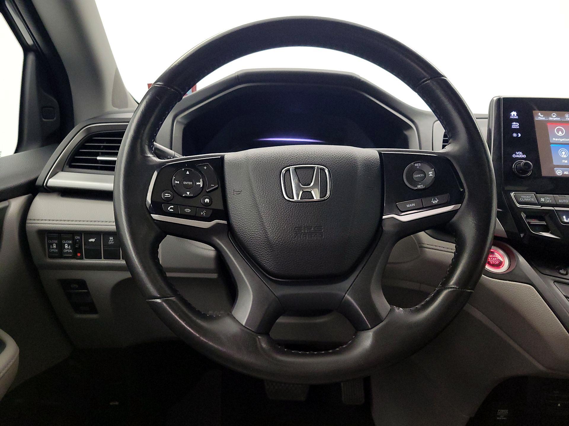 Thumbnail: 2019 Honda Odyssey - 10