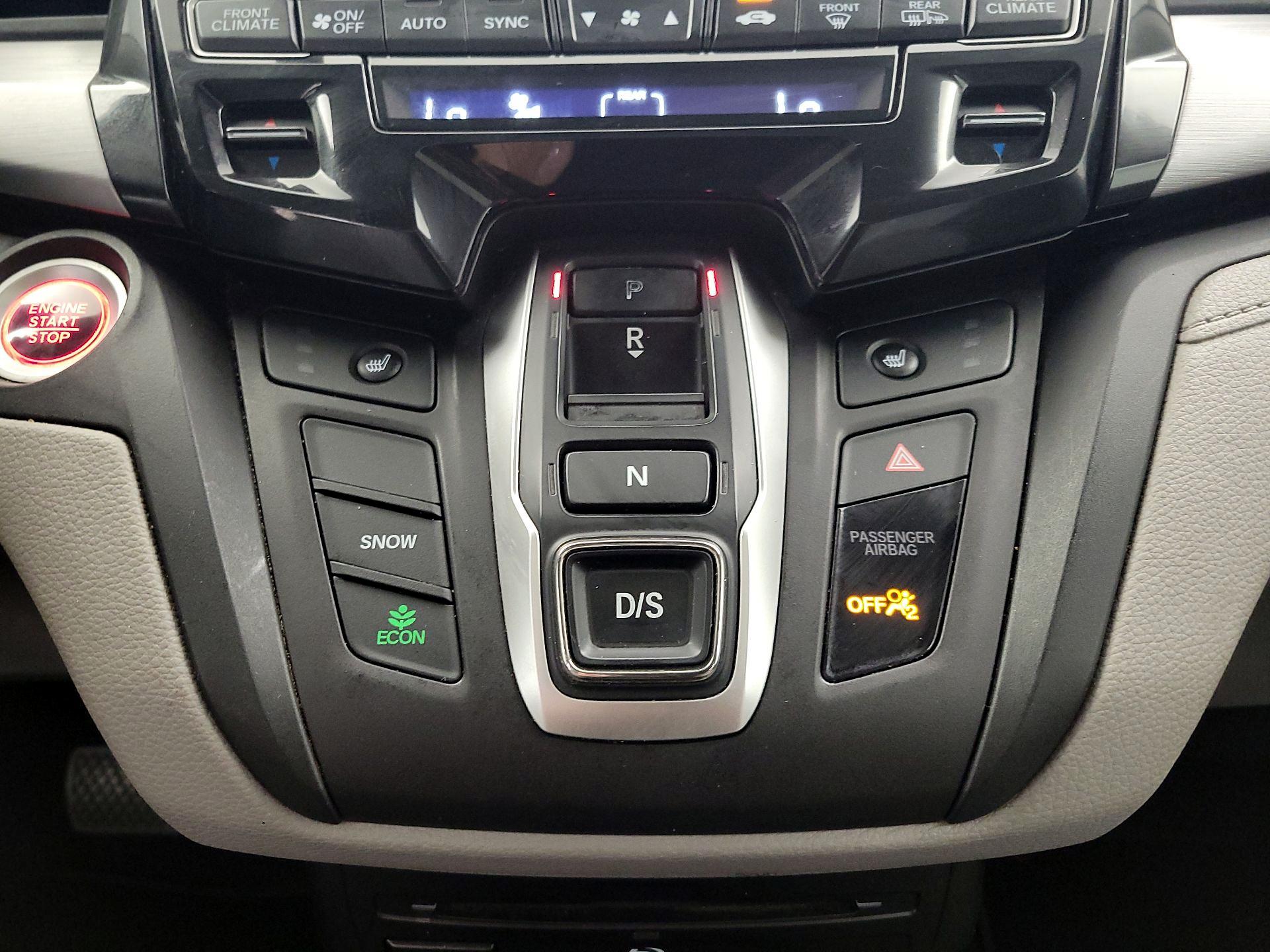 Thumbnail: 2019 Honda Odyssey - 18