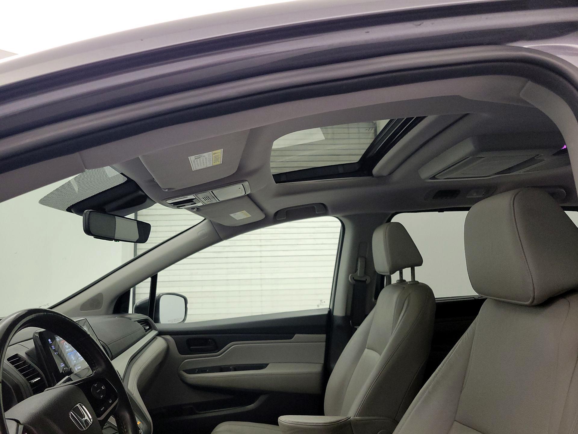 Thumbnail: 2019 Honda Odyssey - 19