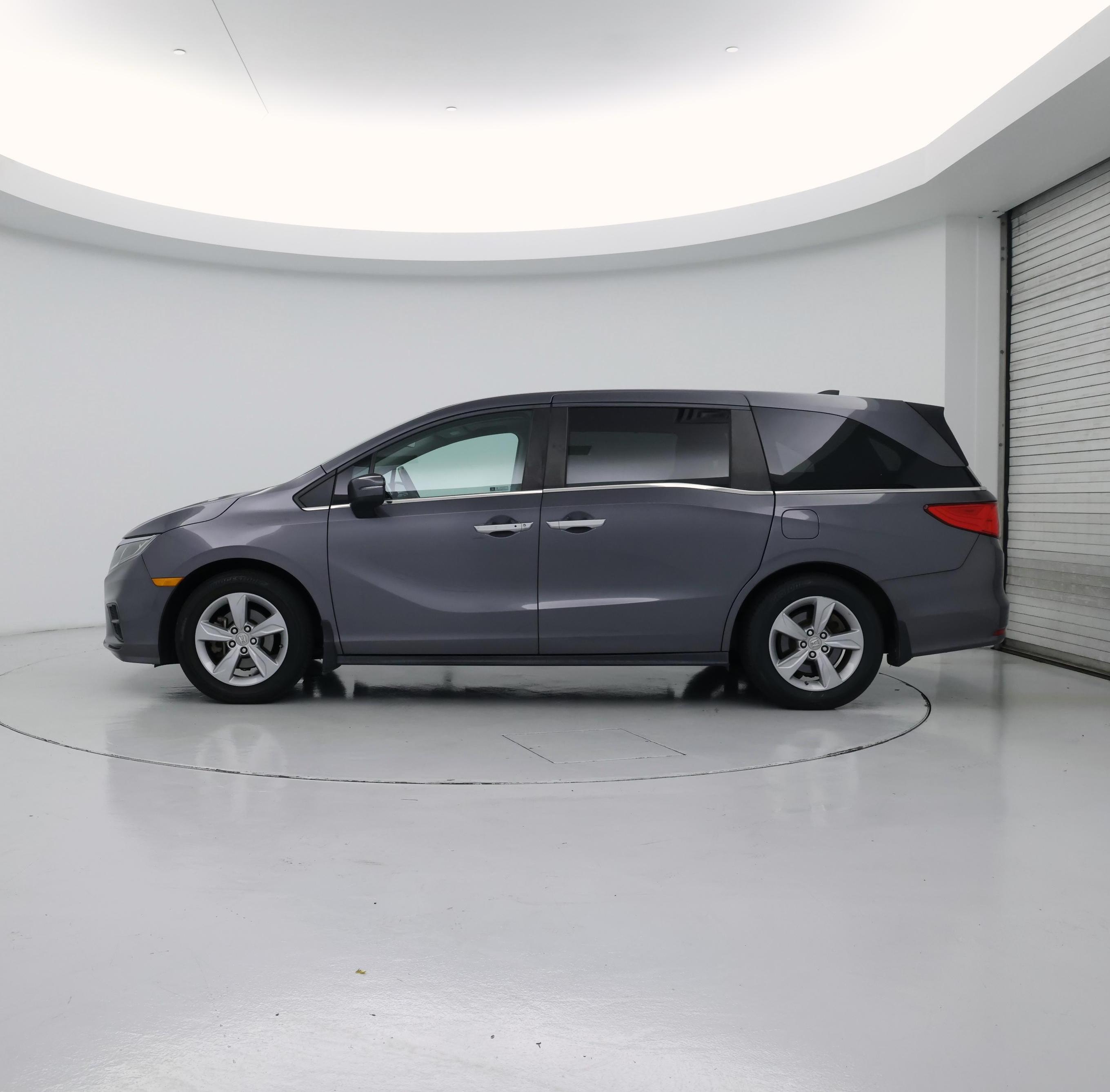 Thumbnail: 2019 Honda Odyssey - 3