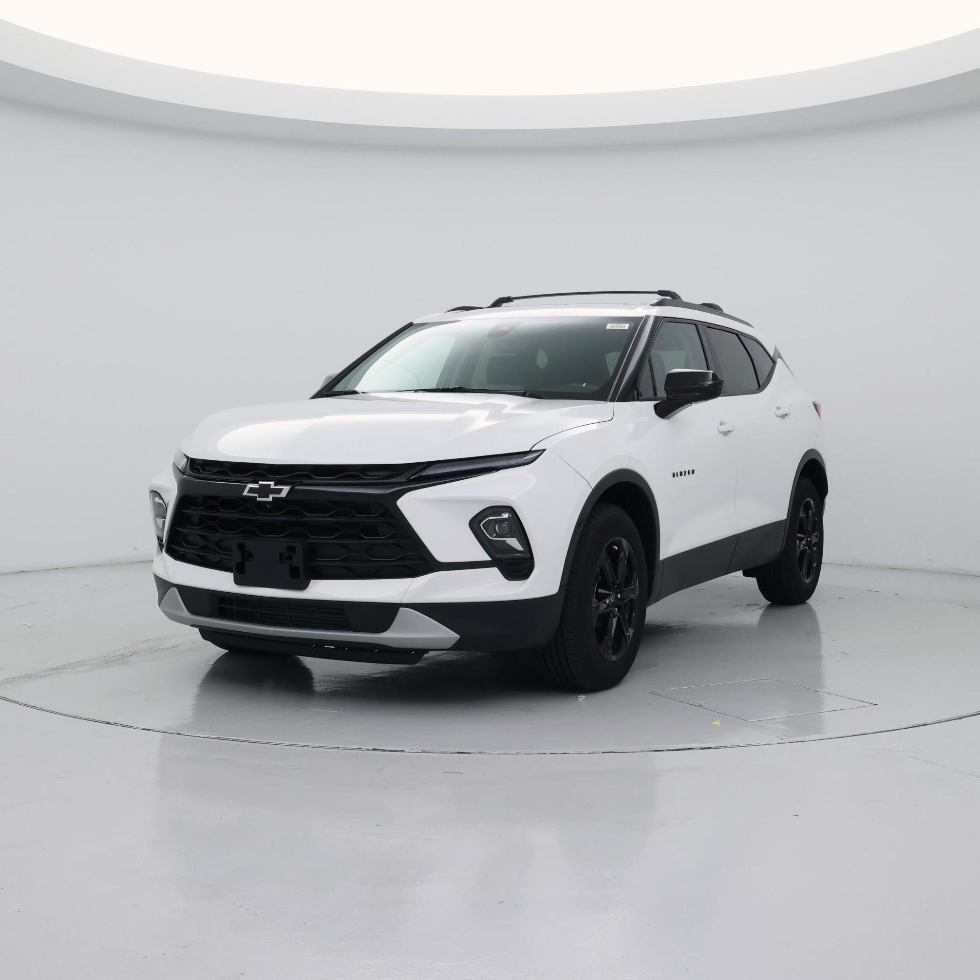 Thumbnail: 2025 Chevrolet Blazer - 4