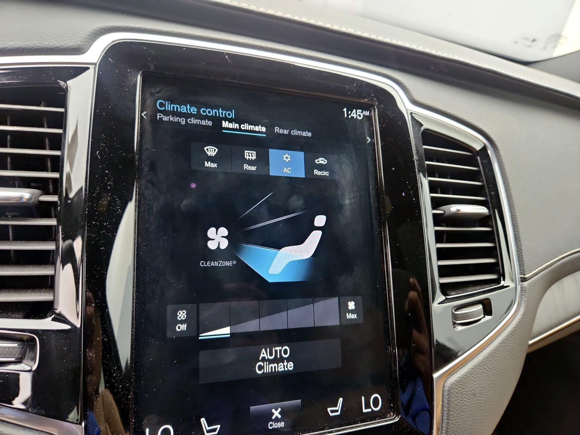Thumbnail: 2021 Volvo XC90 - 16