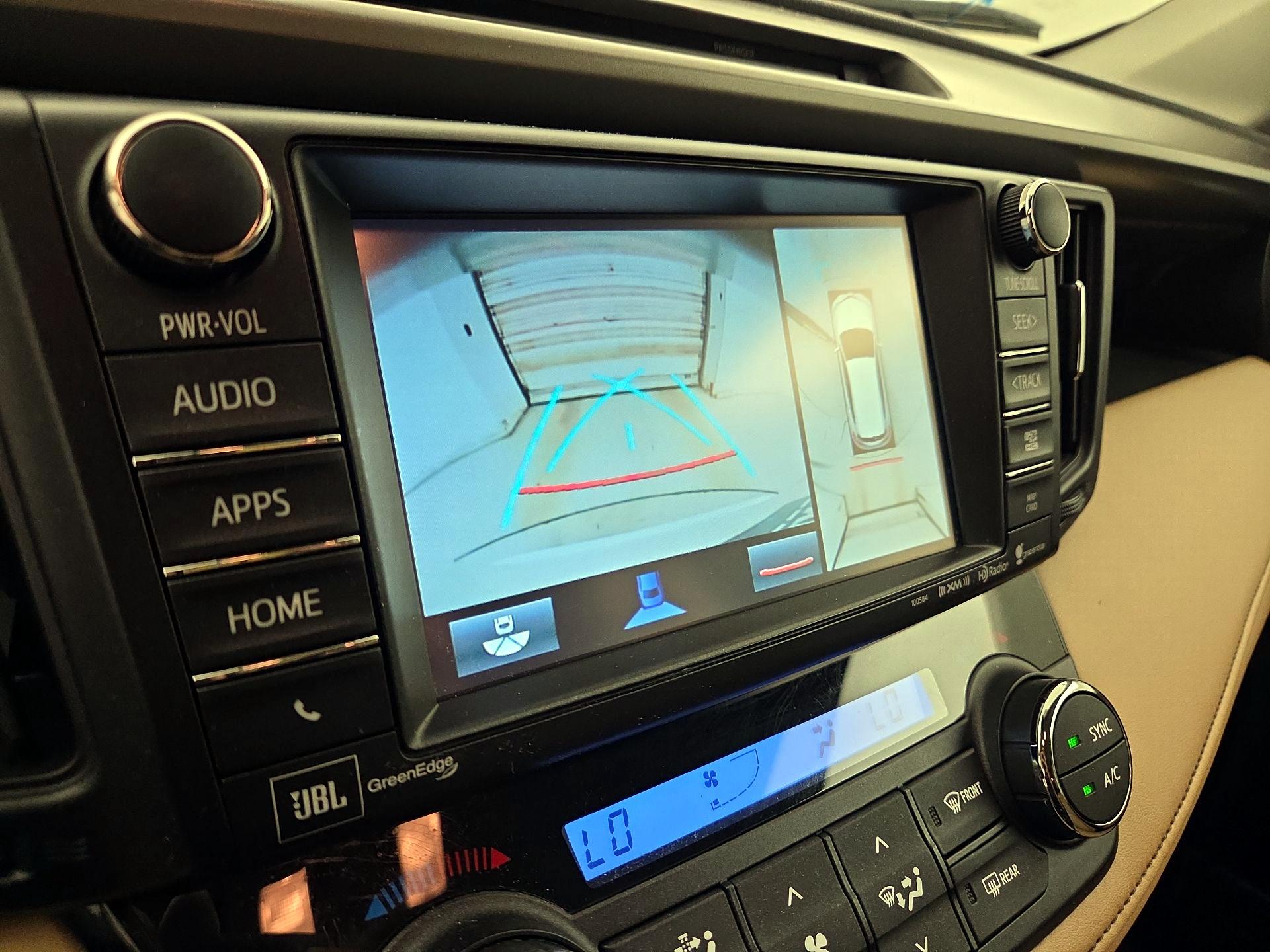 Thumbnail: 2016 Toyota RAV4 - 14