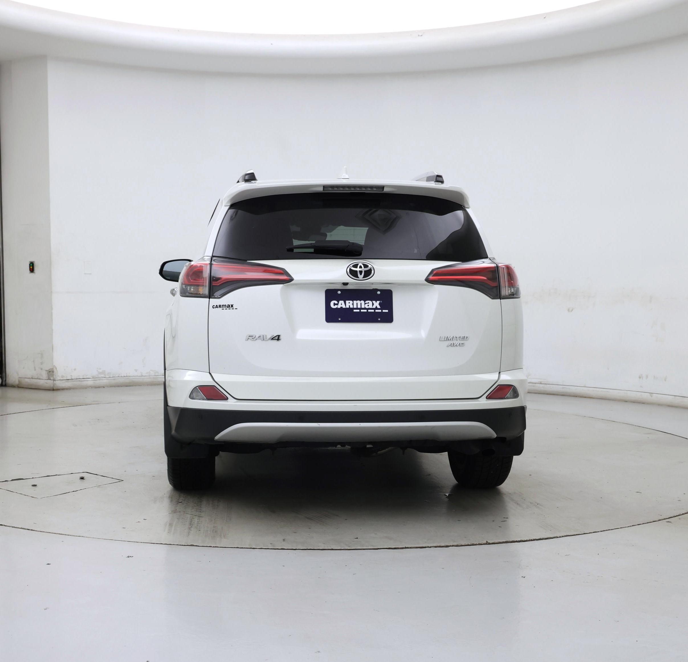 Thumbnail: 2016 Toyota RAV4 - 6