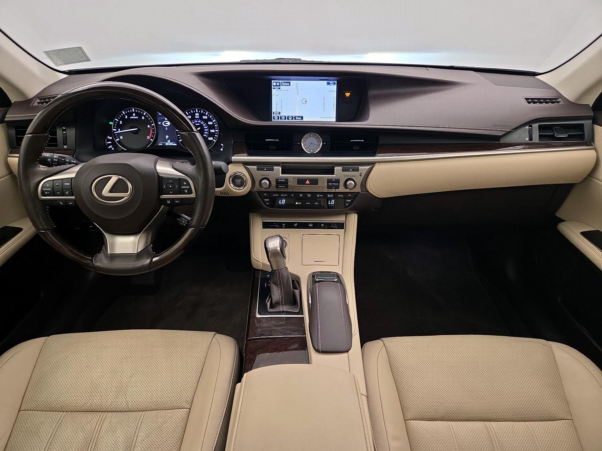 Thumbnail: 2016 Lexus ES - 9
