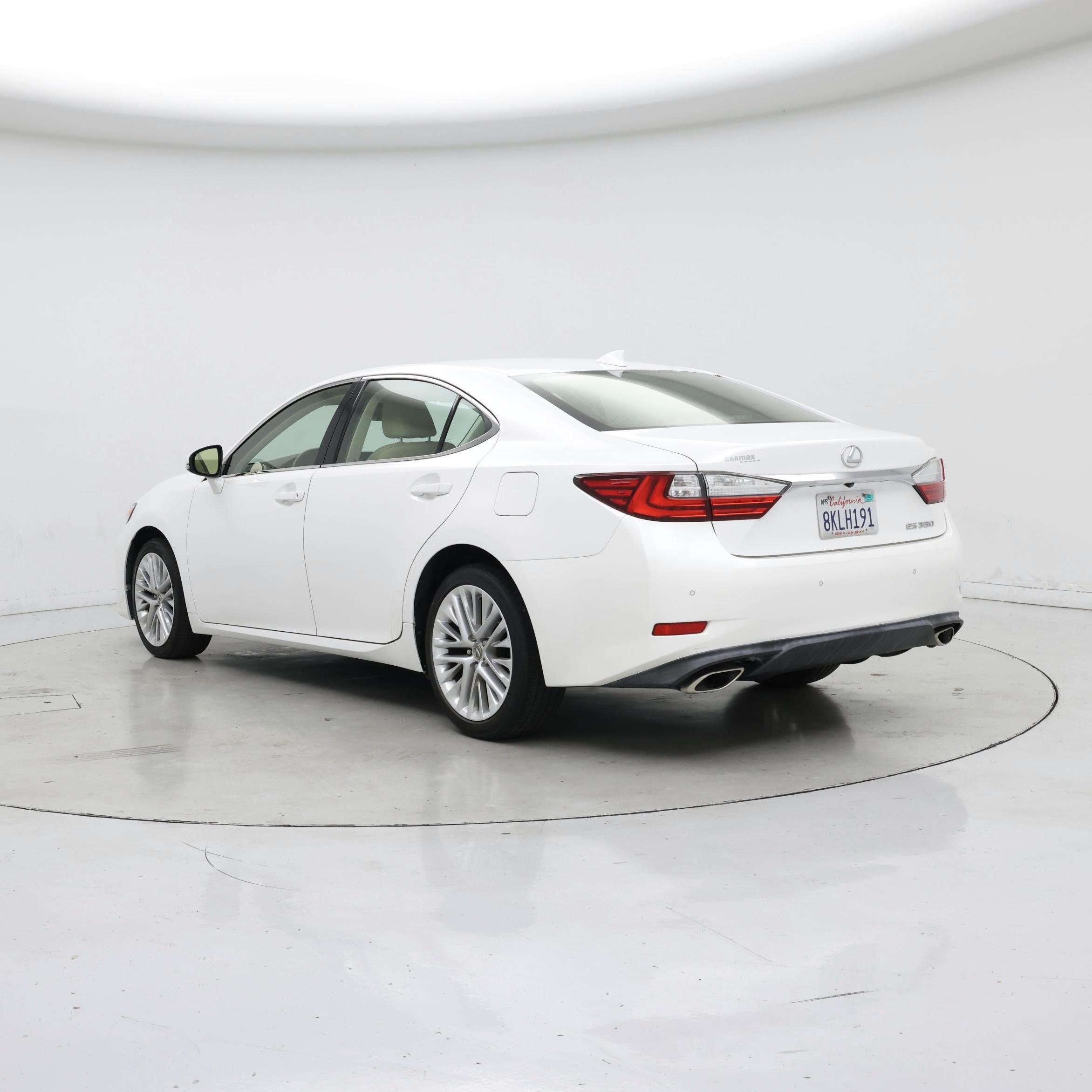 Thumbnail: 2016 Lexus ES - 2