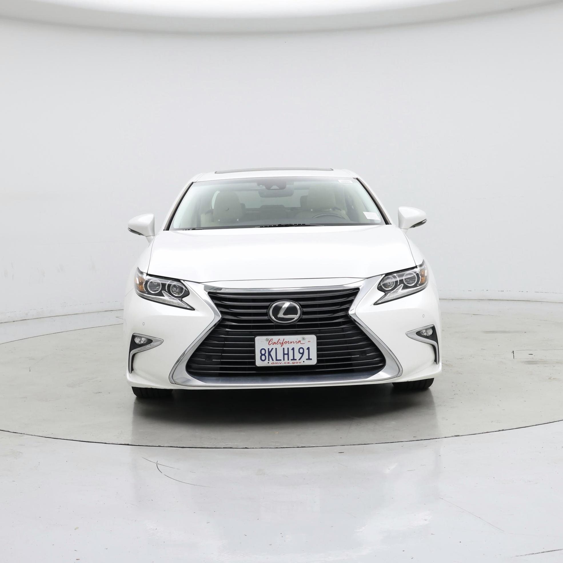 Thumbnail: 2016 Lexus ES - 5