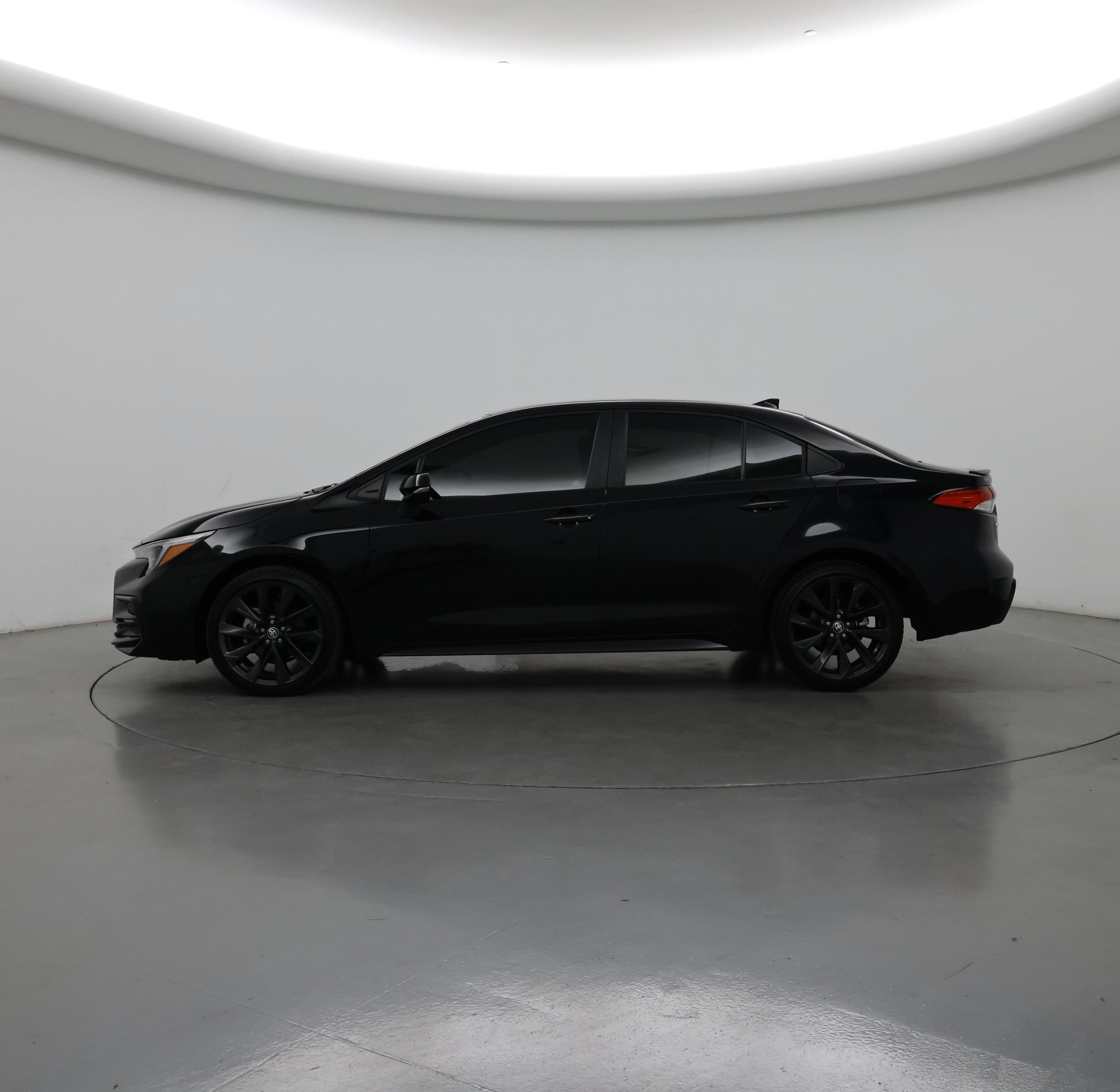 Thumbnail: 2024 Toyota Corolla - 3