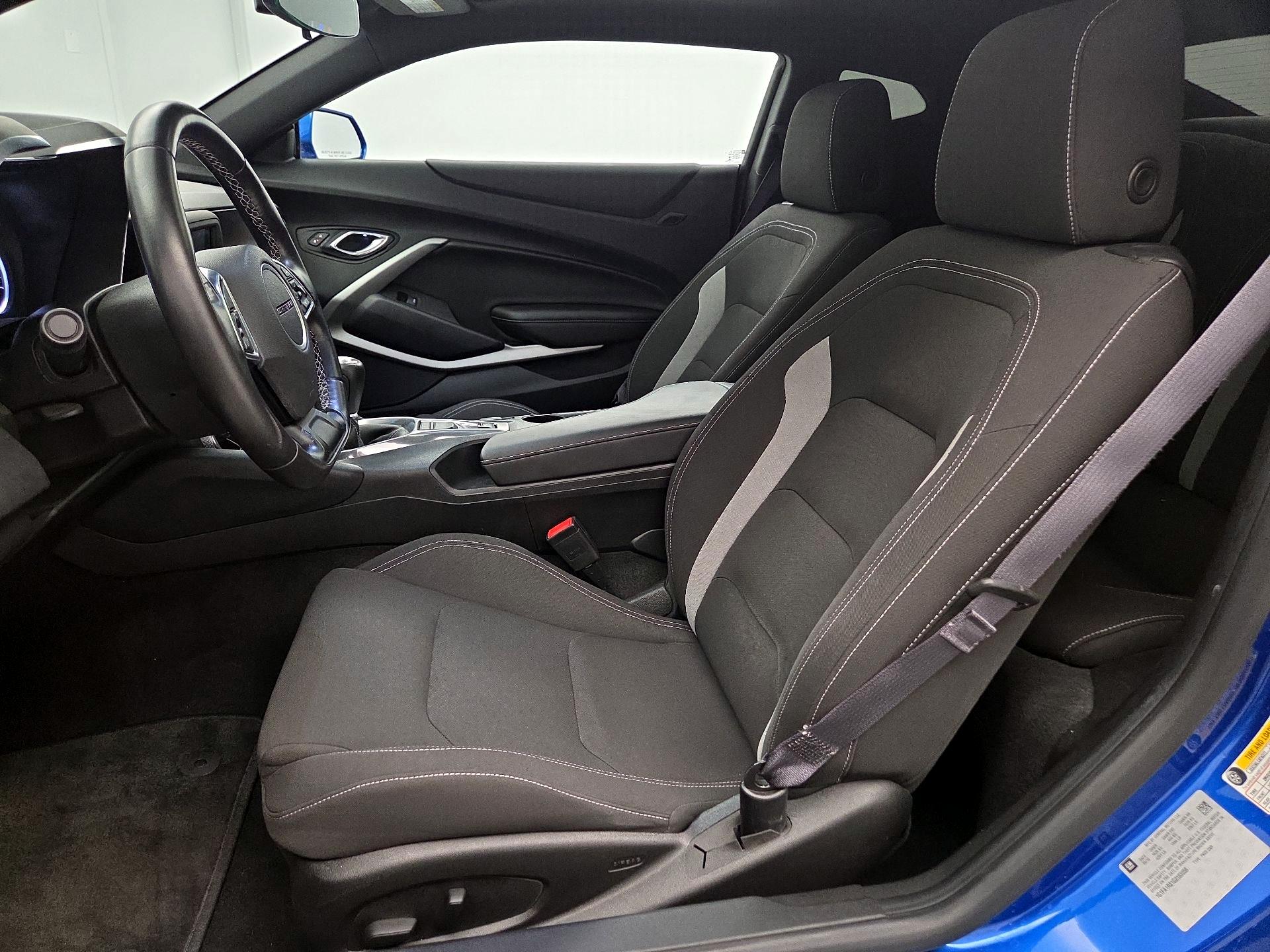Thumbnail: 2016 Chevrolet Camaro - 11