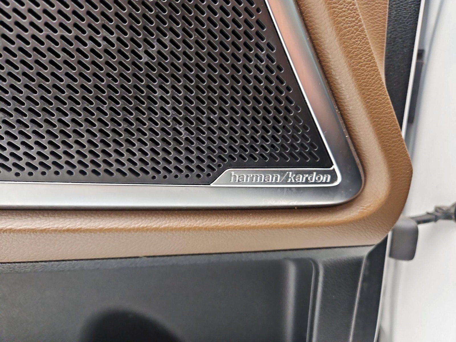 2020 Kia Telluride SX - Photo 28