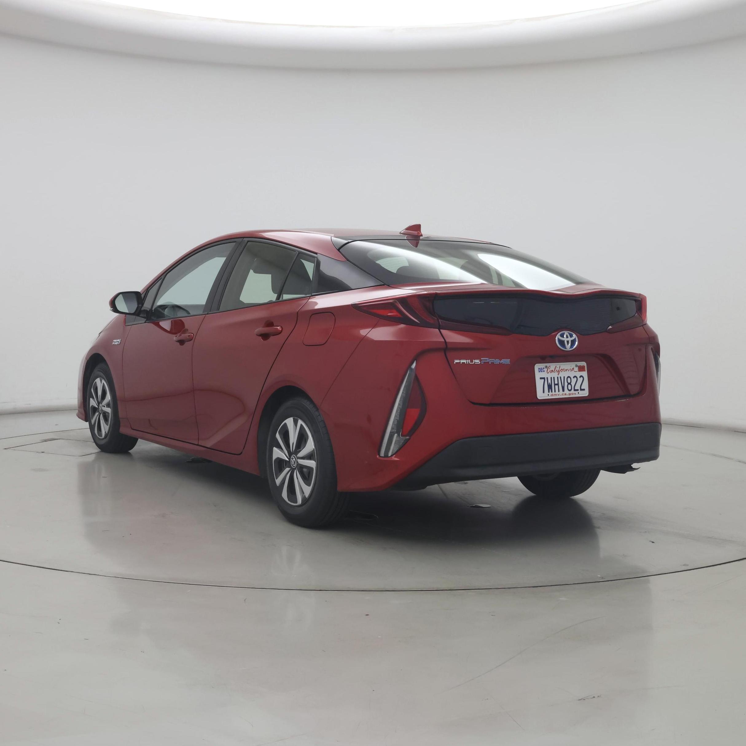 Thumbnail: 2017 Toyota Prius Prime - 2