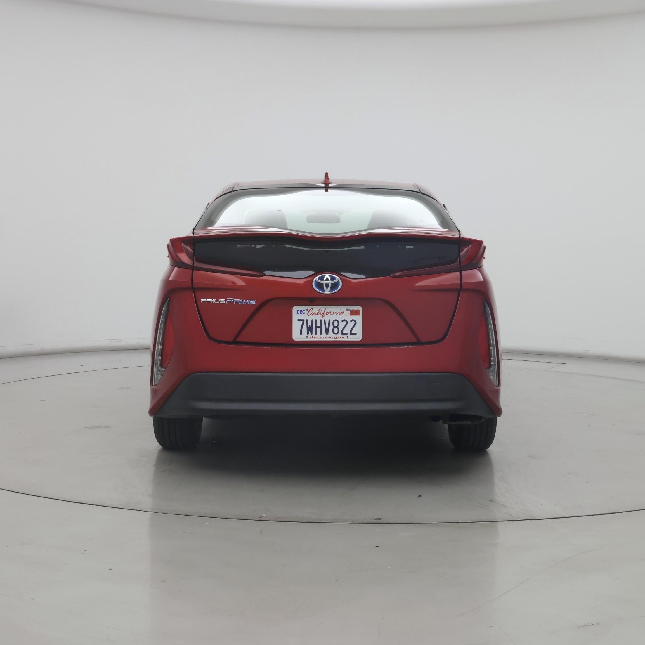 Thumbnail: 2017 Toyota Prius Prime - 6