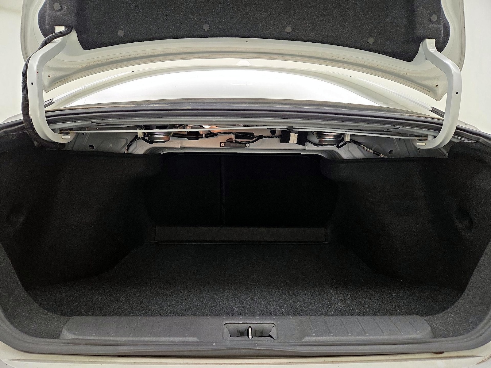 2020 Nissan Sentra SV - Photo 21