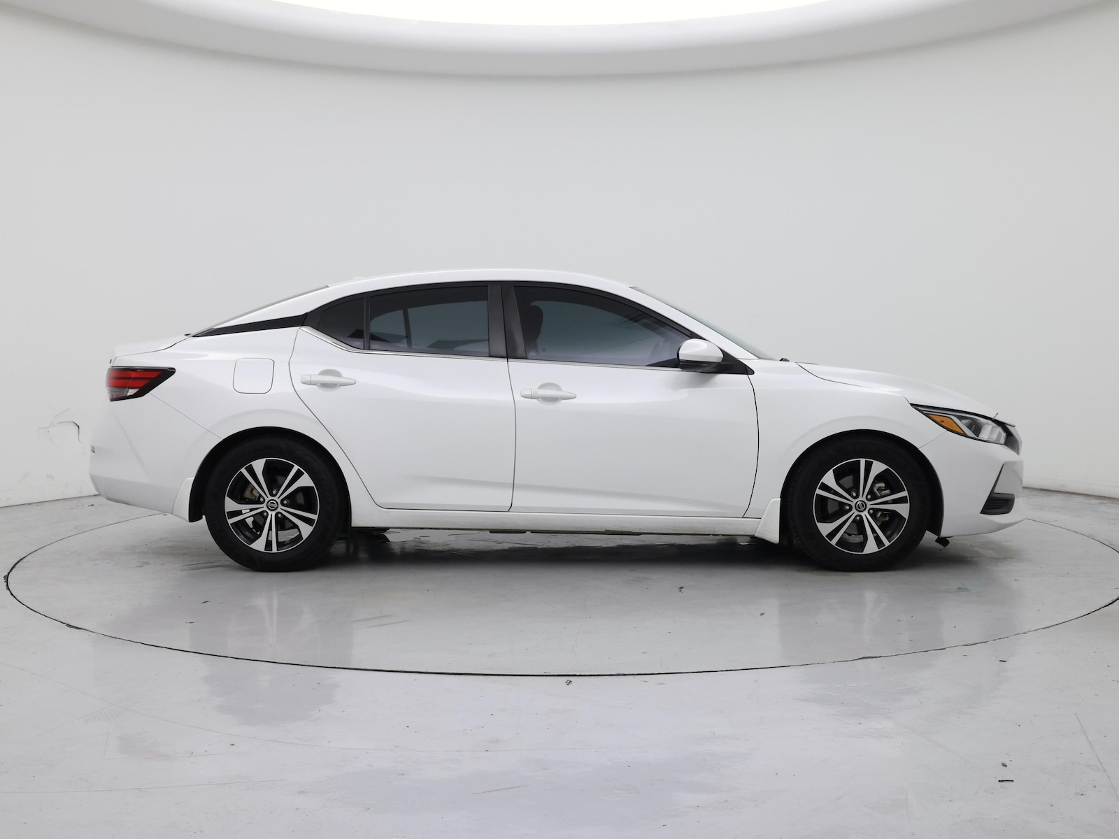 2020 Nissan Sentra SV - Photo 8