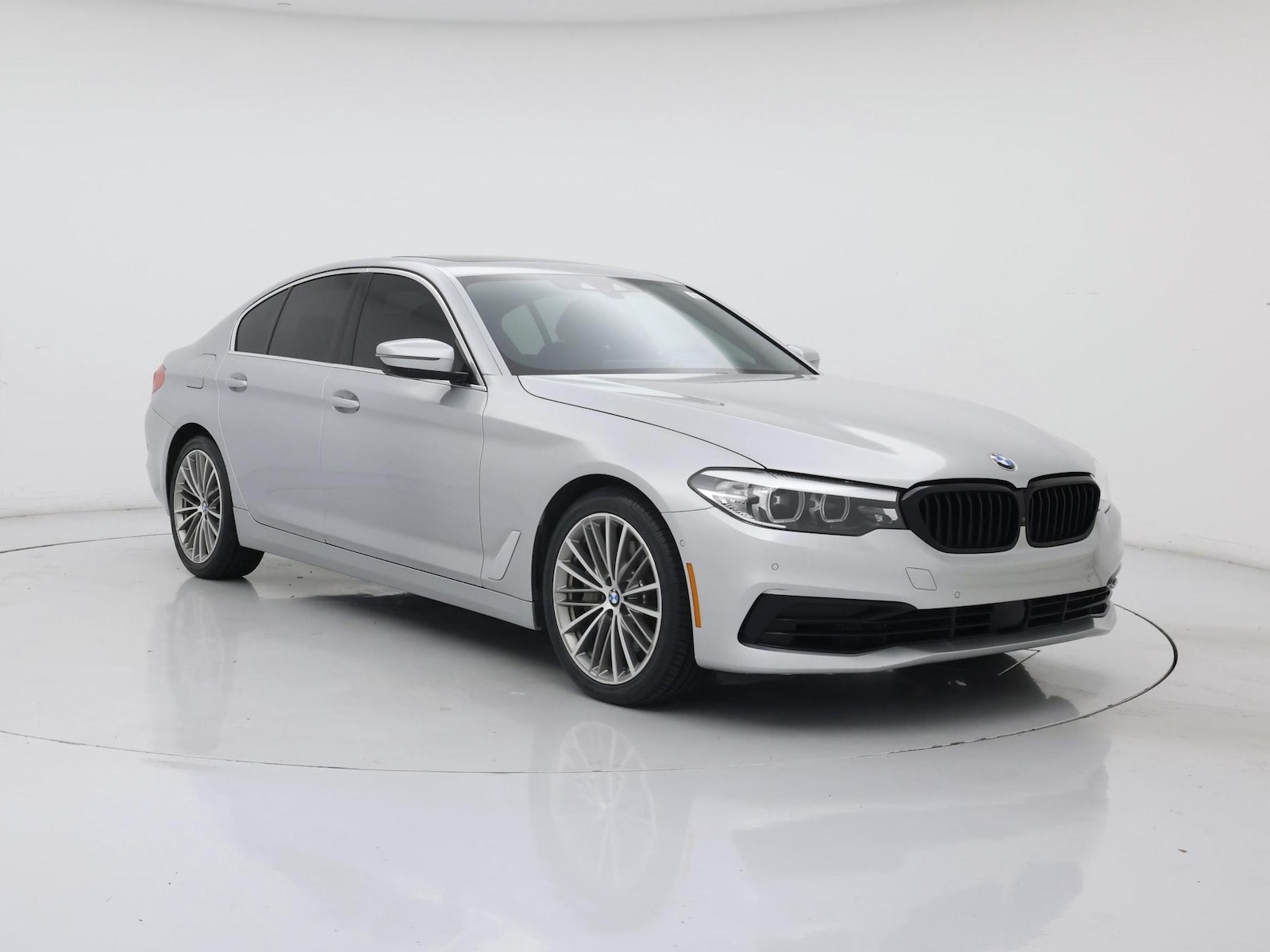 2020 BMW 5 Series 540i - Photo 2