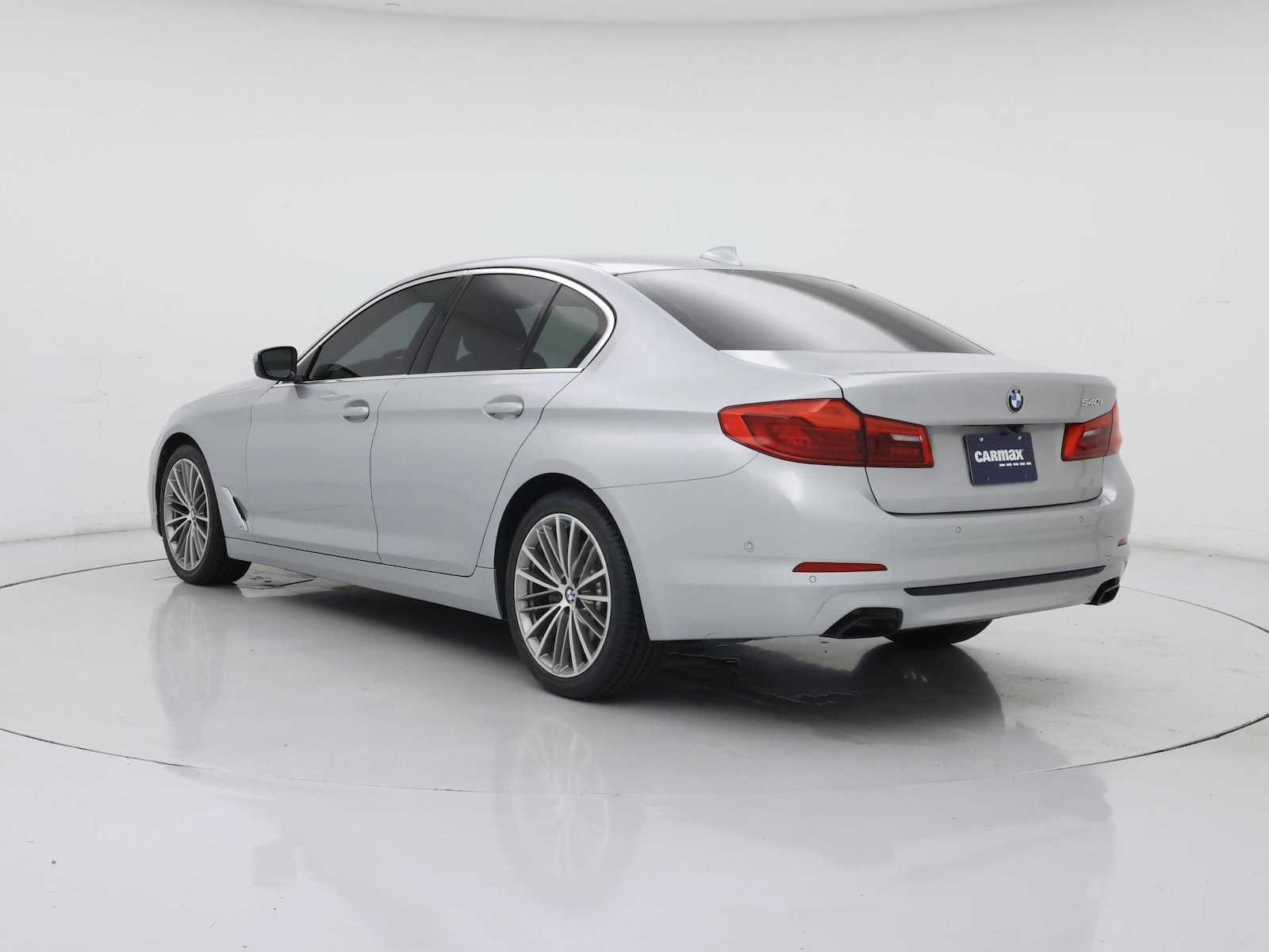 2020 BMW 5 Series 540i - Photo 3