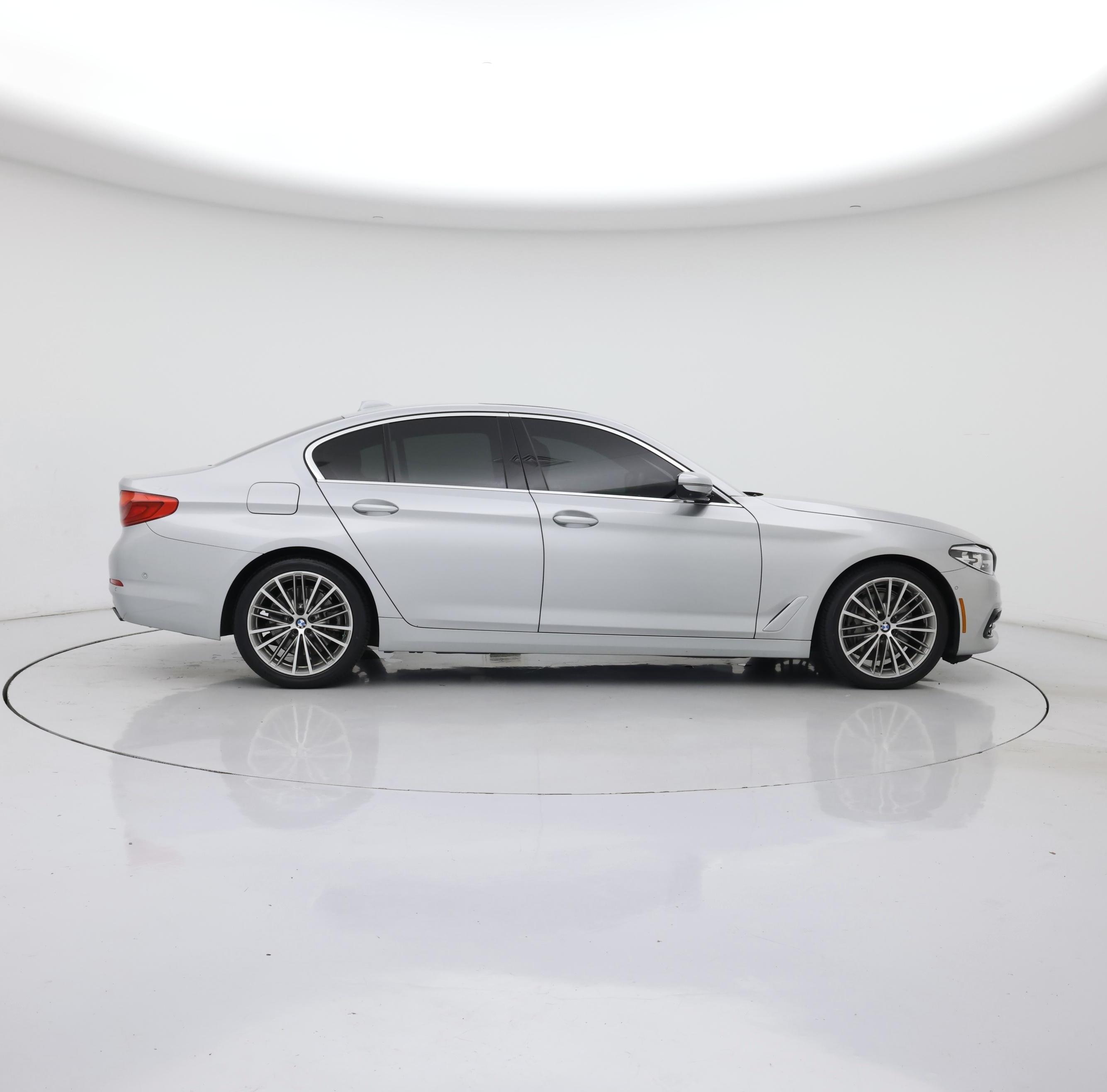 Thumbnail: 2020 BMW 5 Series - 7
