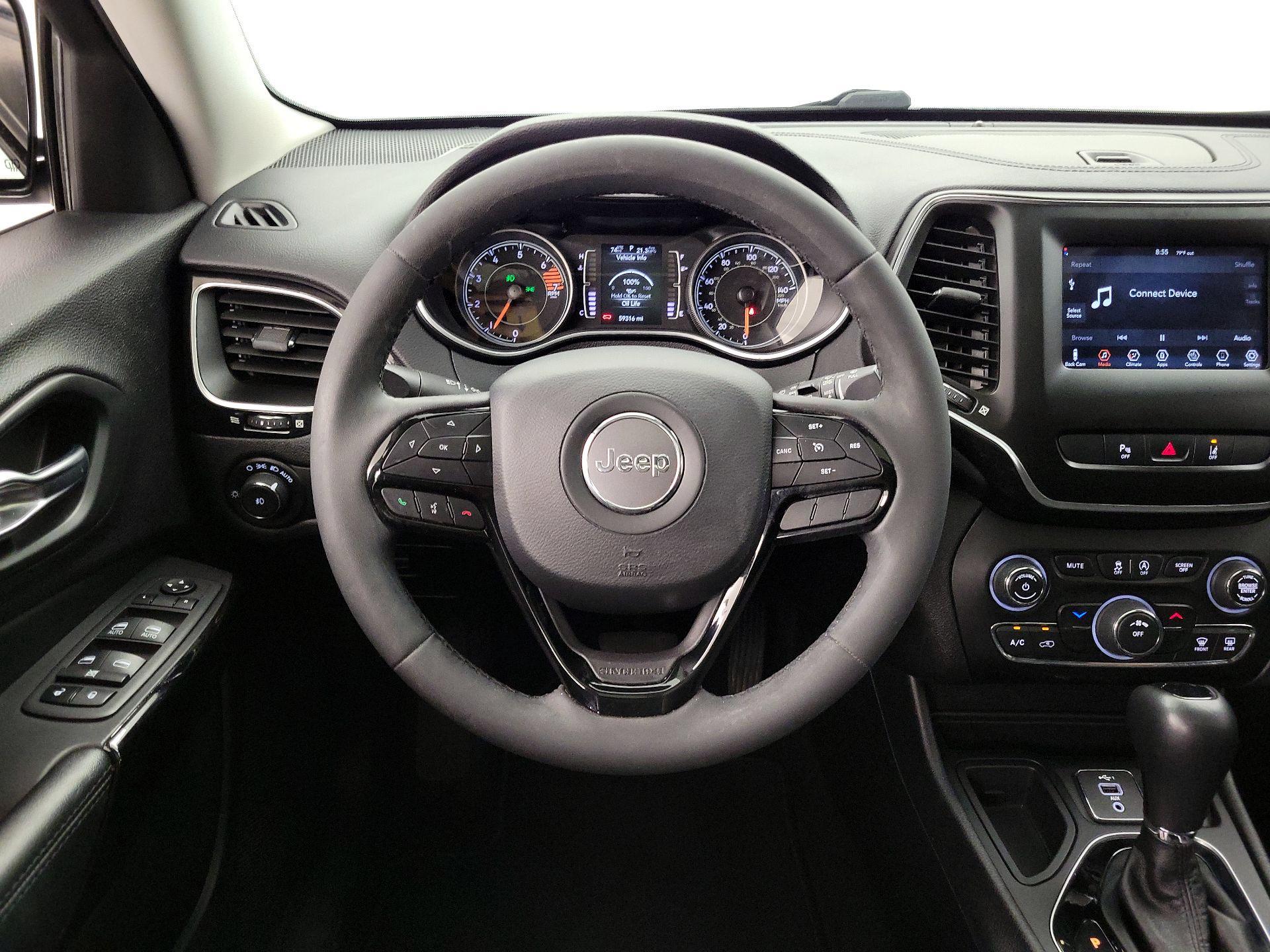 Thumbnail: 2021 Jeep Cherokee - 10