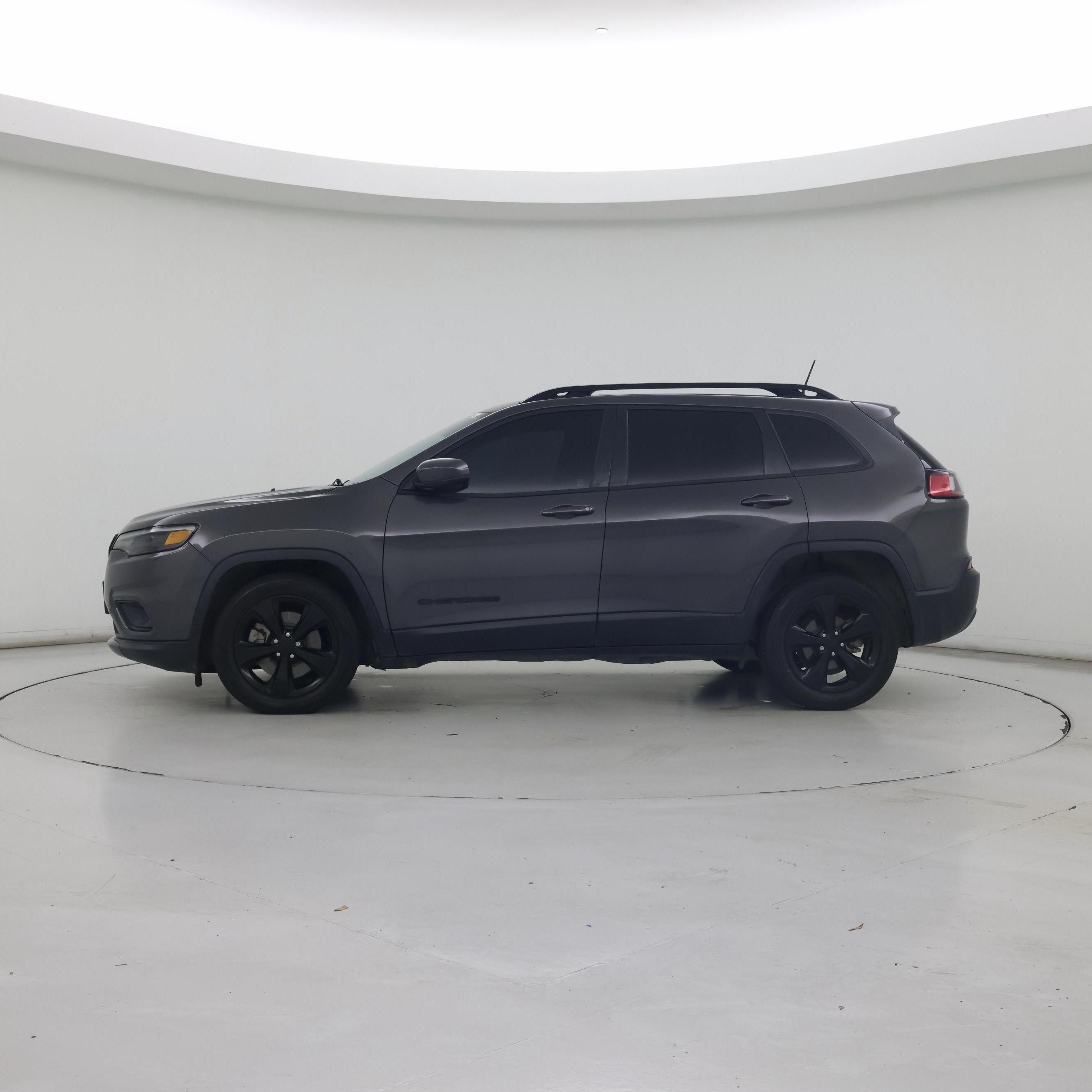 Thumbnail: 2021 Jeep Cherokee - 3