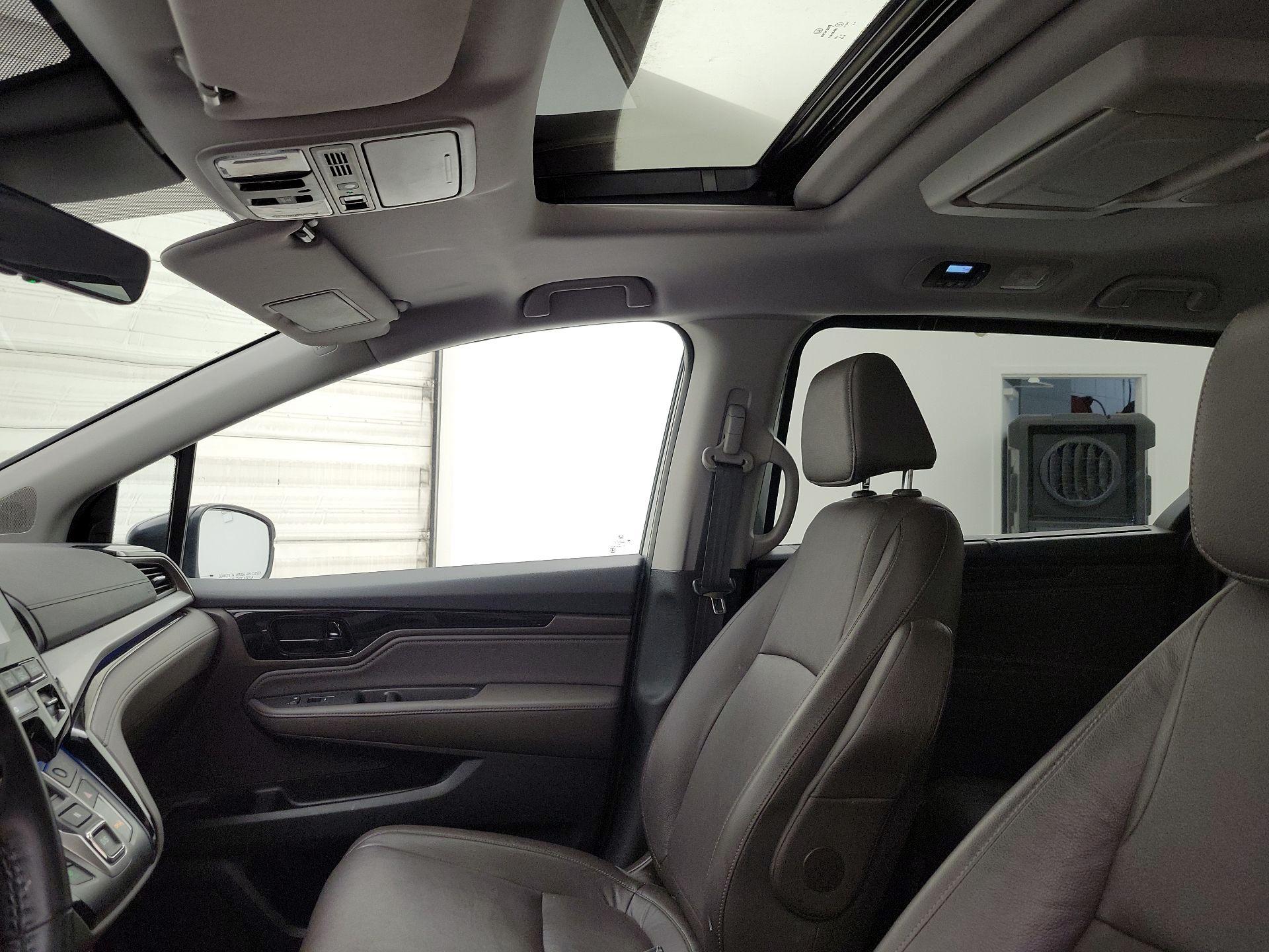 Thumbnail: 2022 Honda Odyssey - 19