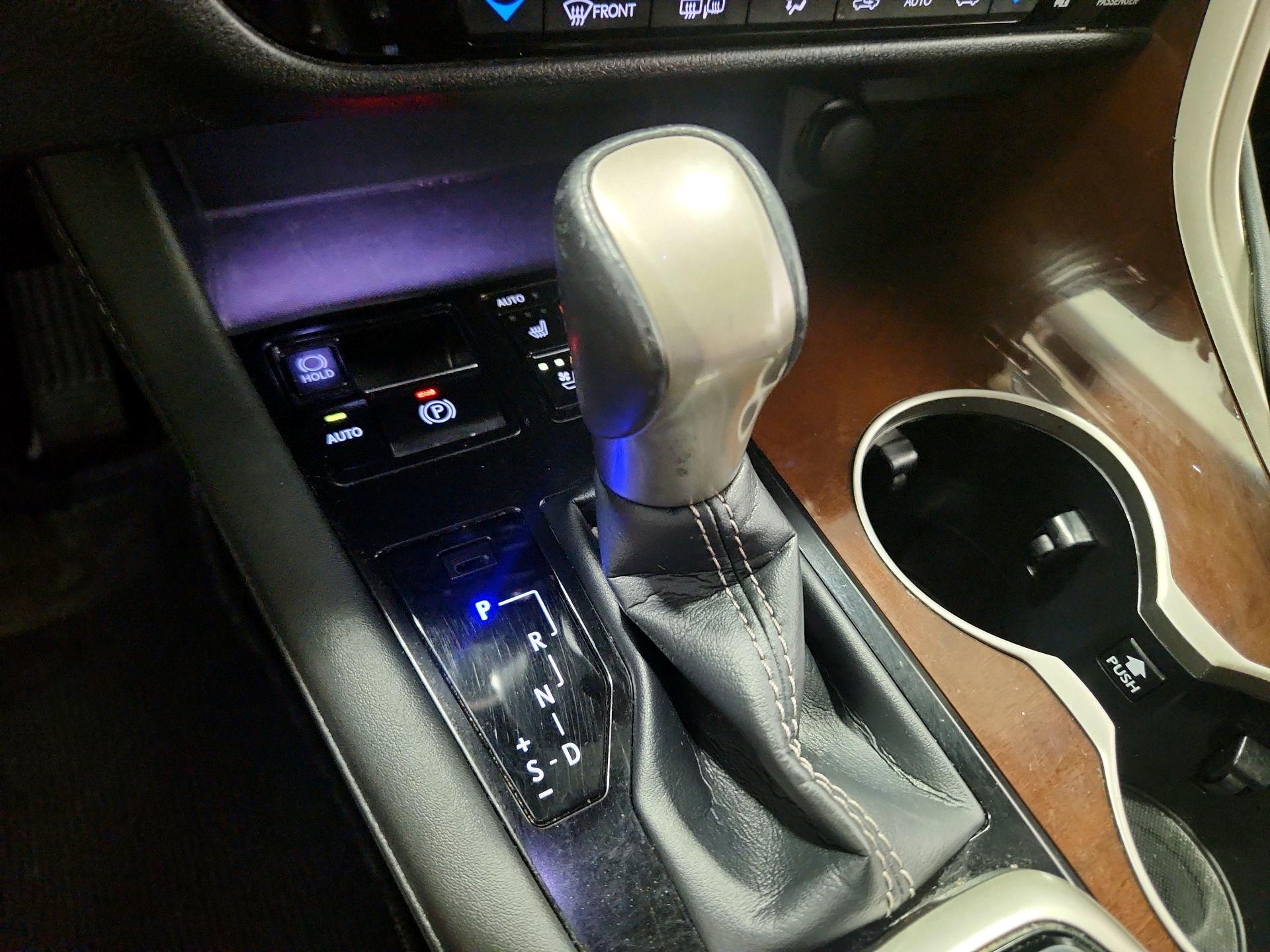 Thumbnail: 2017 Lexus RX - 17