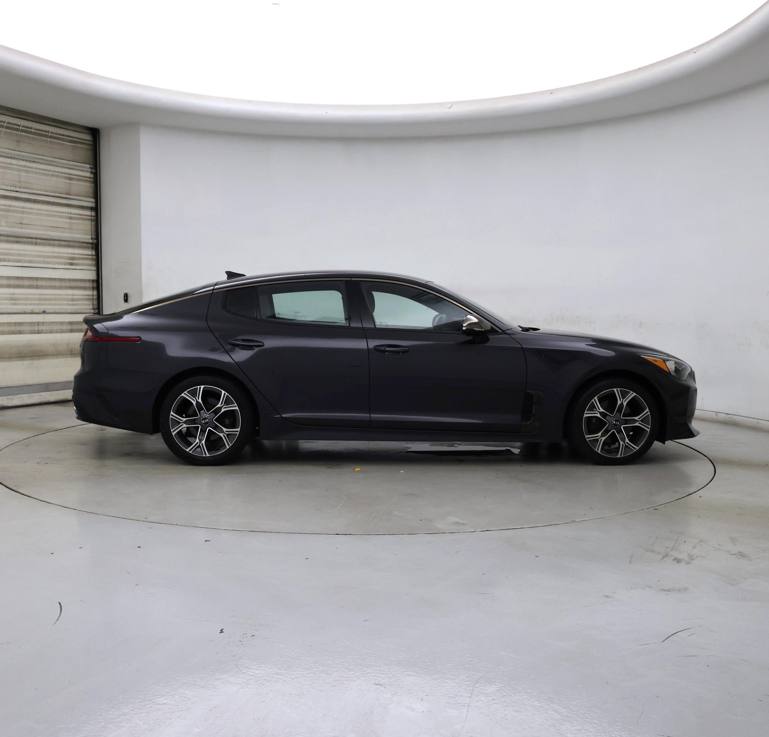 Thumbnail: 2020 Kia Stinger - 7