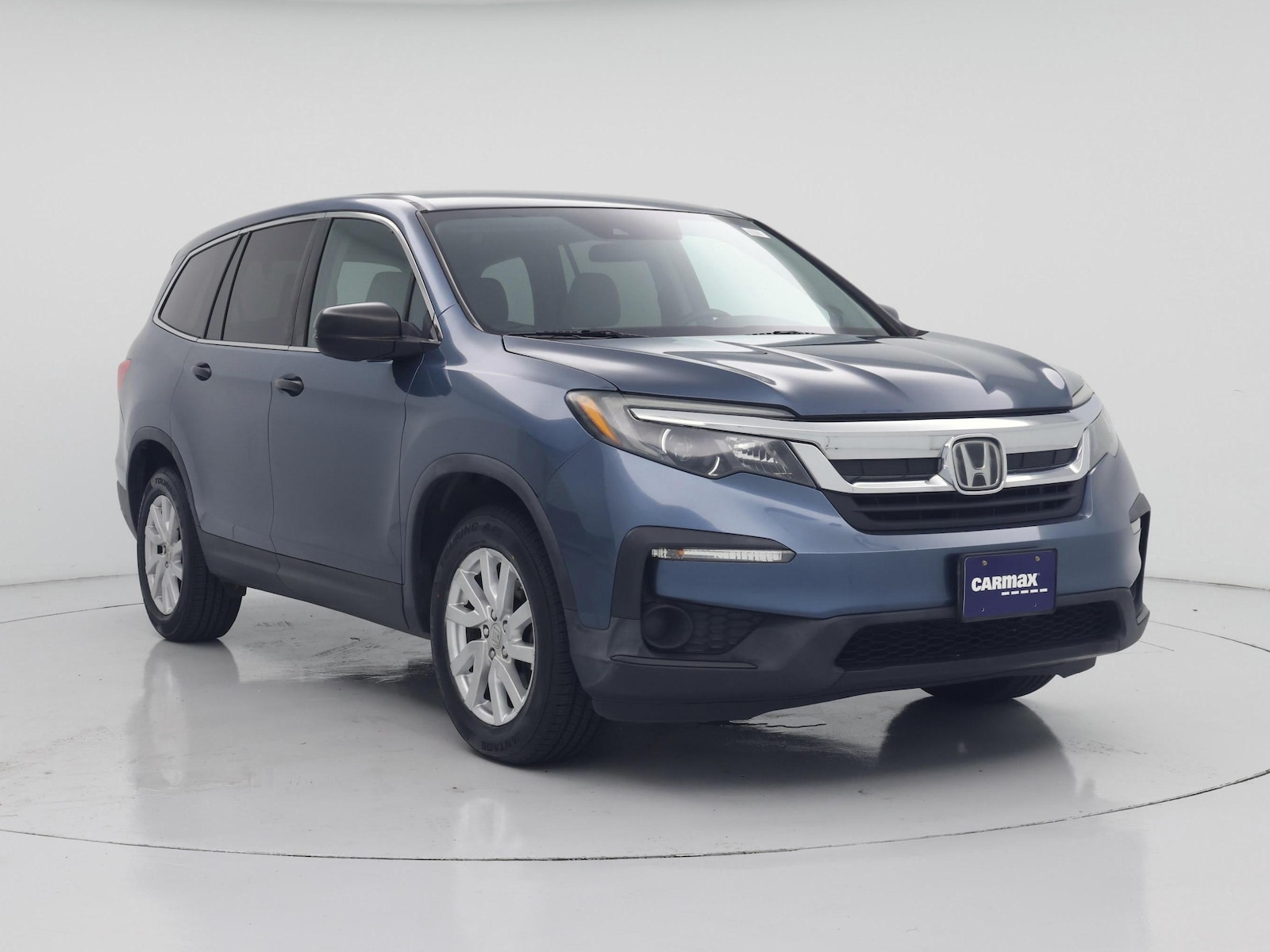2019 Honda Pilot LX - Photo 2