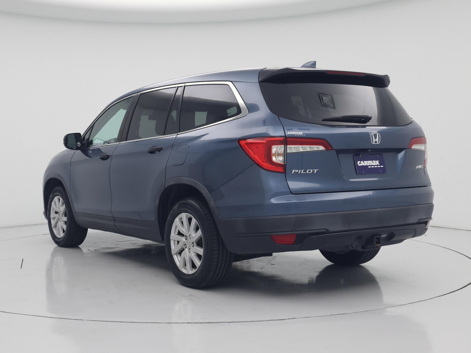 2019 Honda Pilot LX - Photo 3