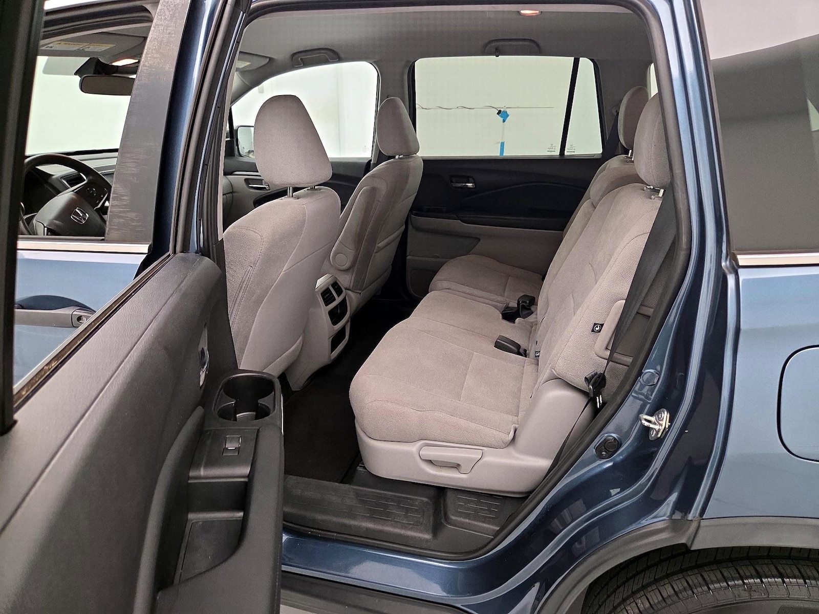 2019 Honda Pilot LX - Photo 20