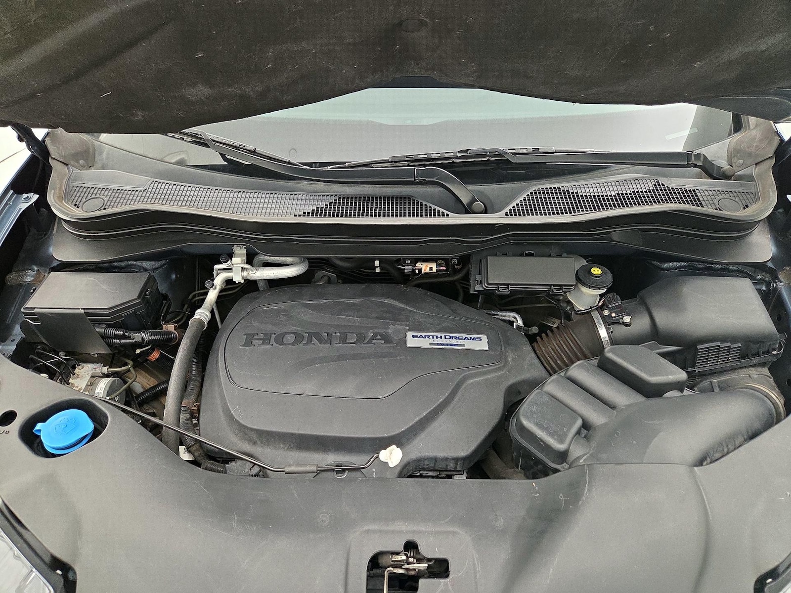 2019 Honda Pilot LX - Photo 24