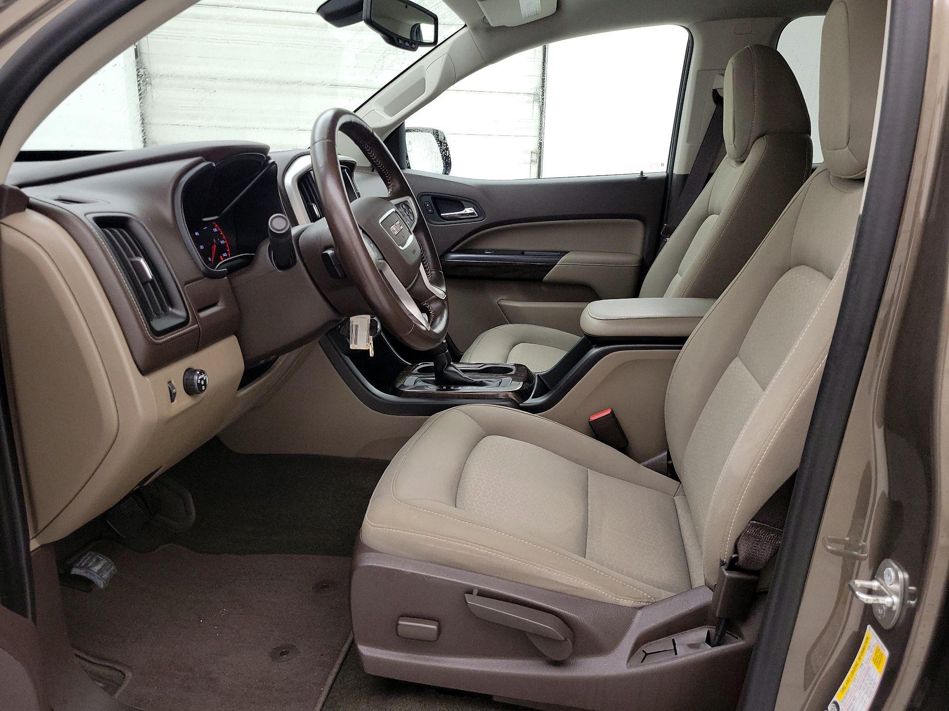 Thumbnail: 2016 GMC Canyon - 11