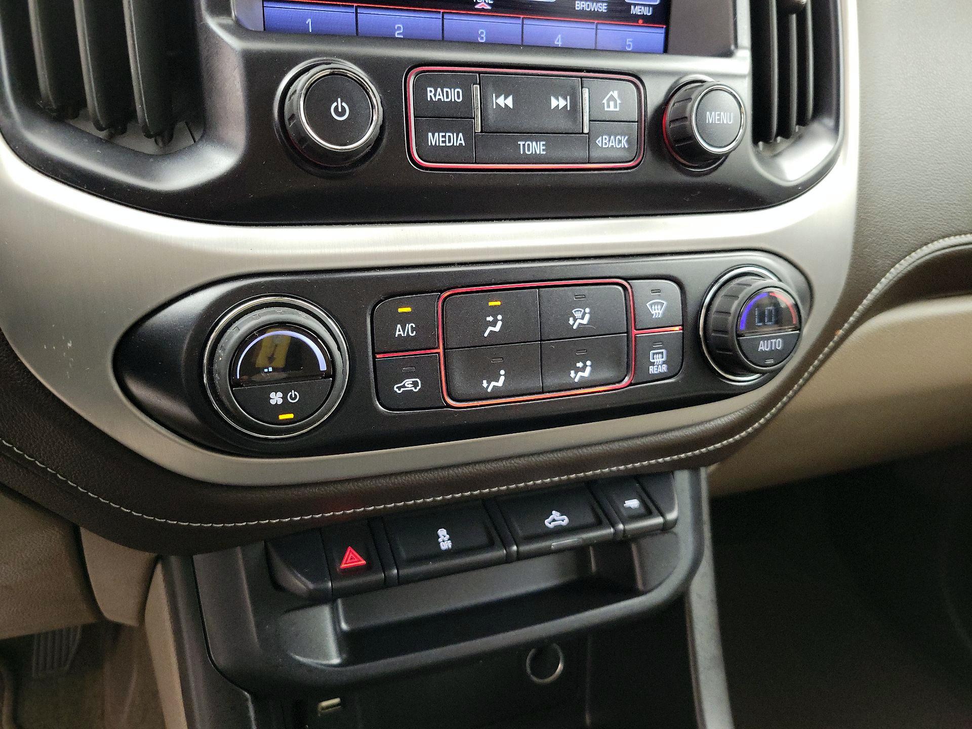 Thumbnail: 2016 GMC Canyon - 16