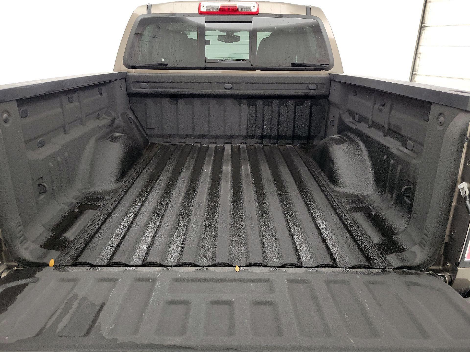 Thumbnail: 2016 GMC Canyon - 20