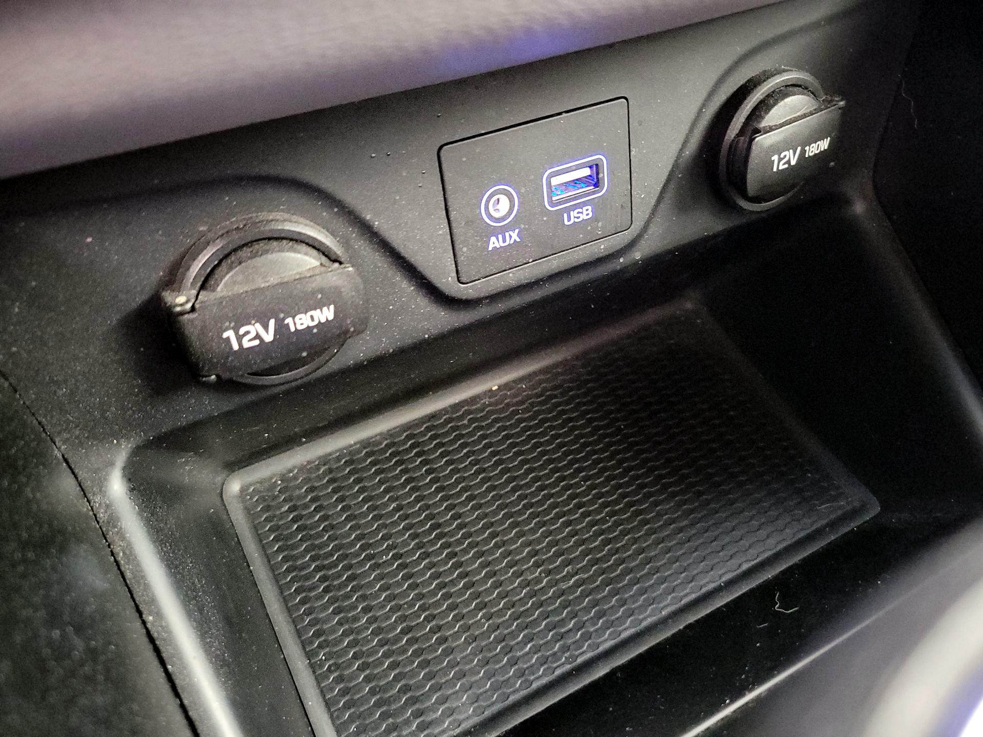 Thumbnail: 2019 Hyundai Tucson - 18