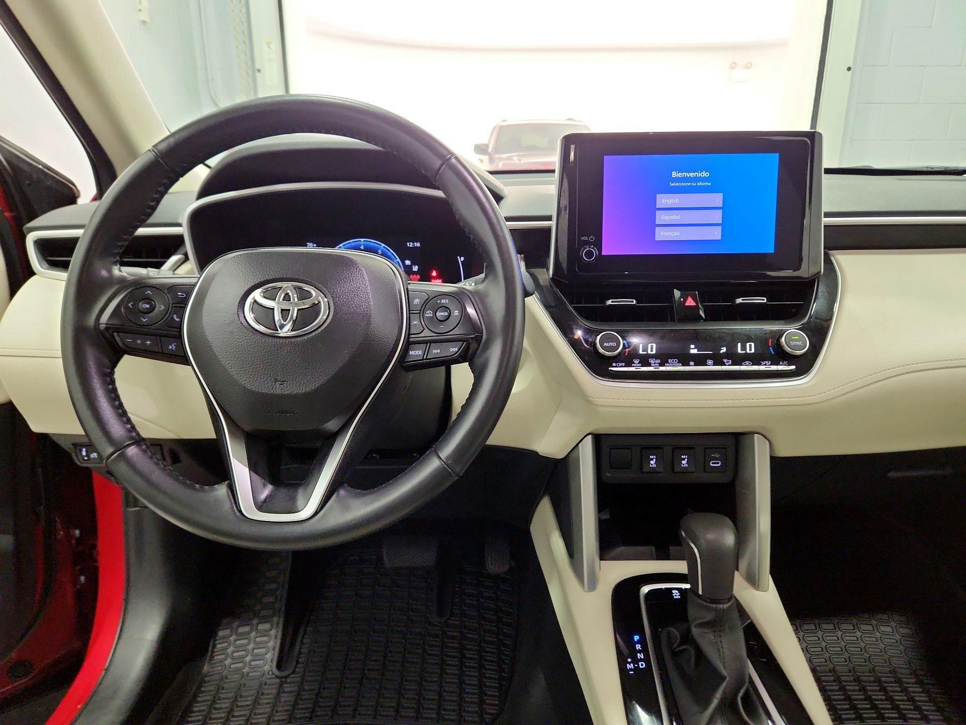 Thumbnail: 2024 Toyota Corolla Cross - 9