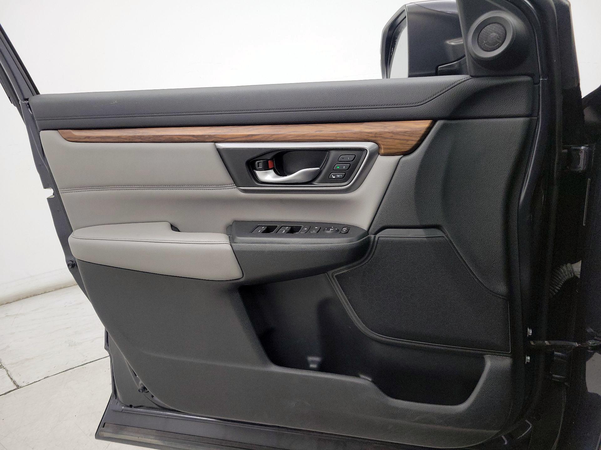 Thumbnail: 2018 Honda CR-V - 12