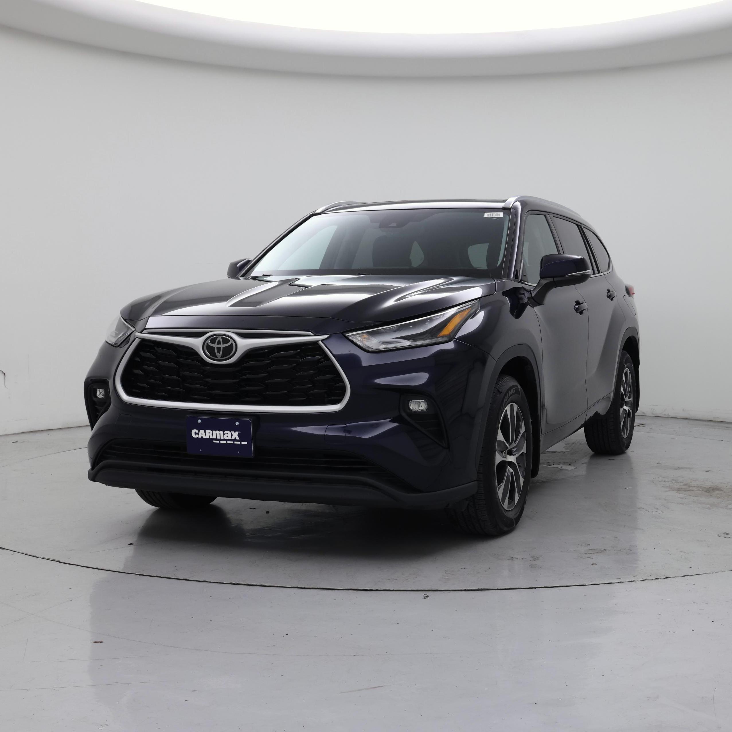Thumbnail: 2021 Toyota Highlander - 4