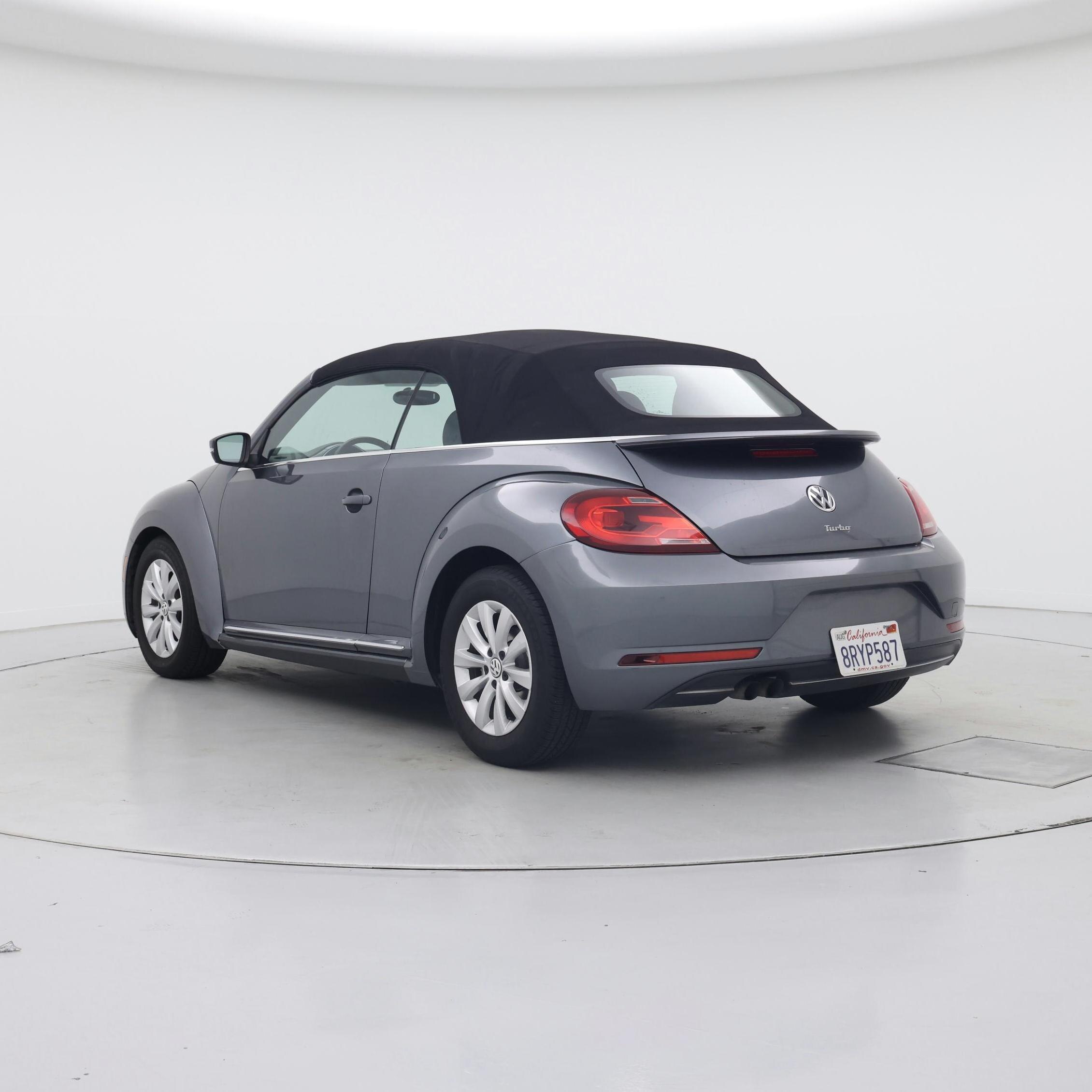 Thumbnail: 2018 Volkswagen Beetle - 2