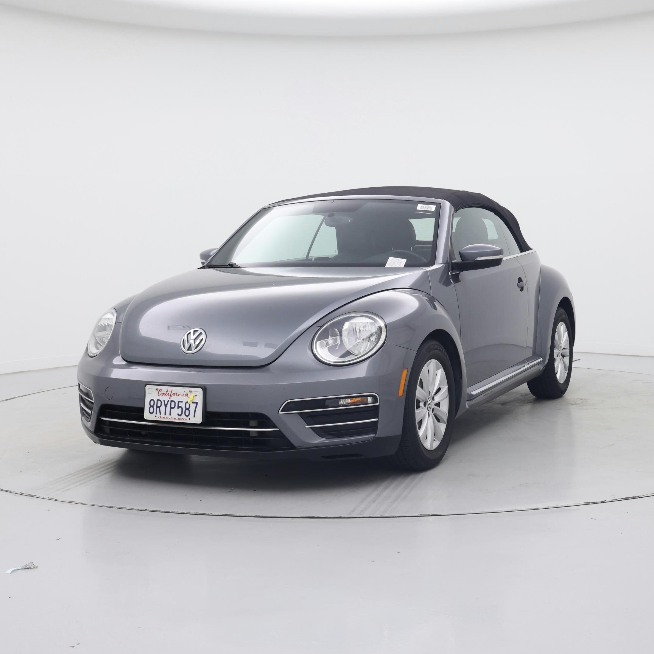 Thumbnail: 2018 Volkswagen Beetle - 4