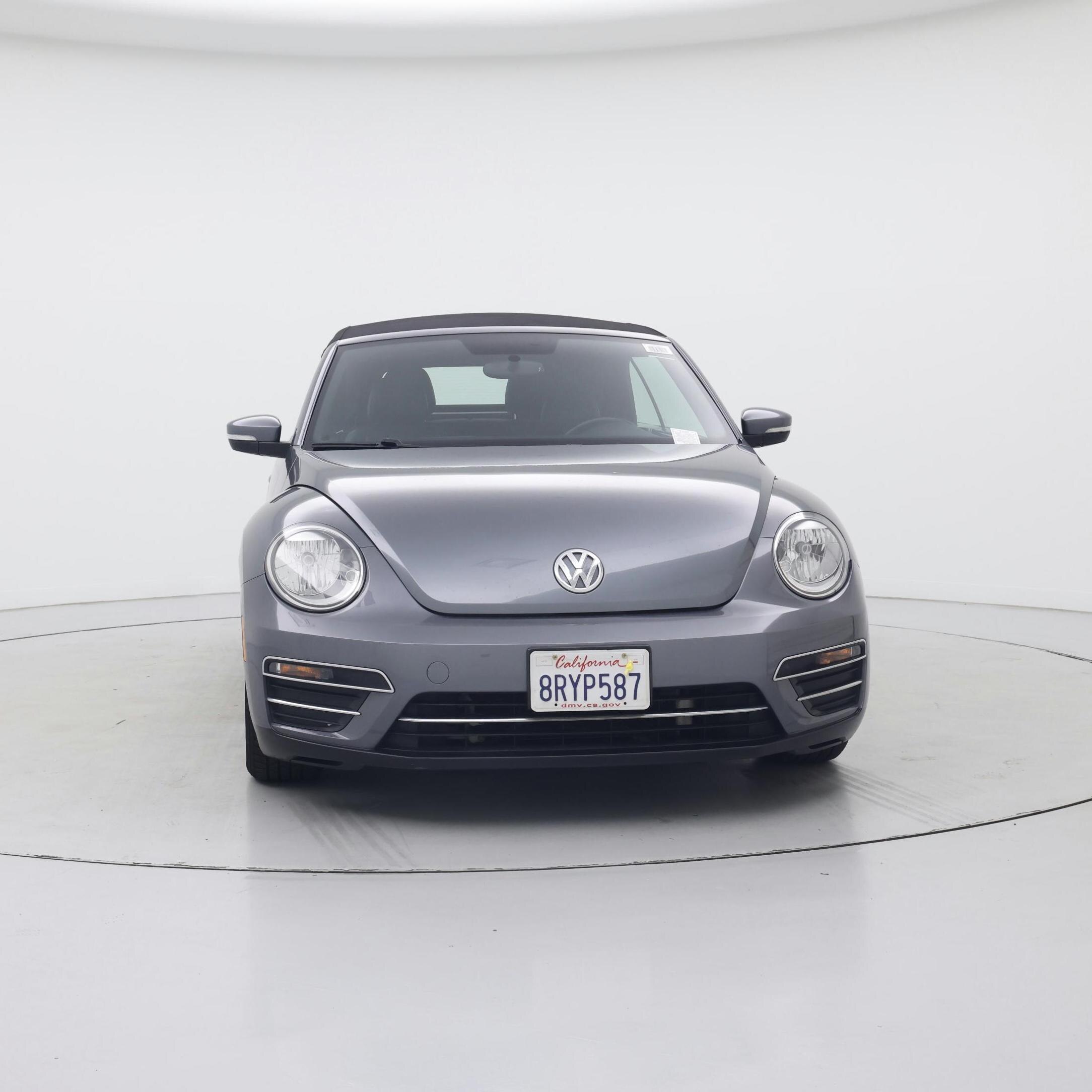 Thumbnail: 2018 Volkswagen Beetle - 5