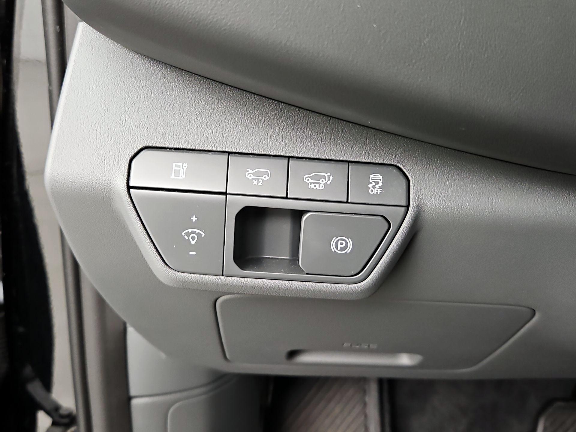 Thumbnail: 2024 Kia EV9 - 13
