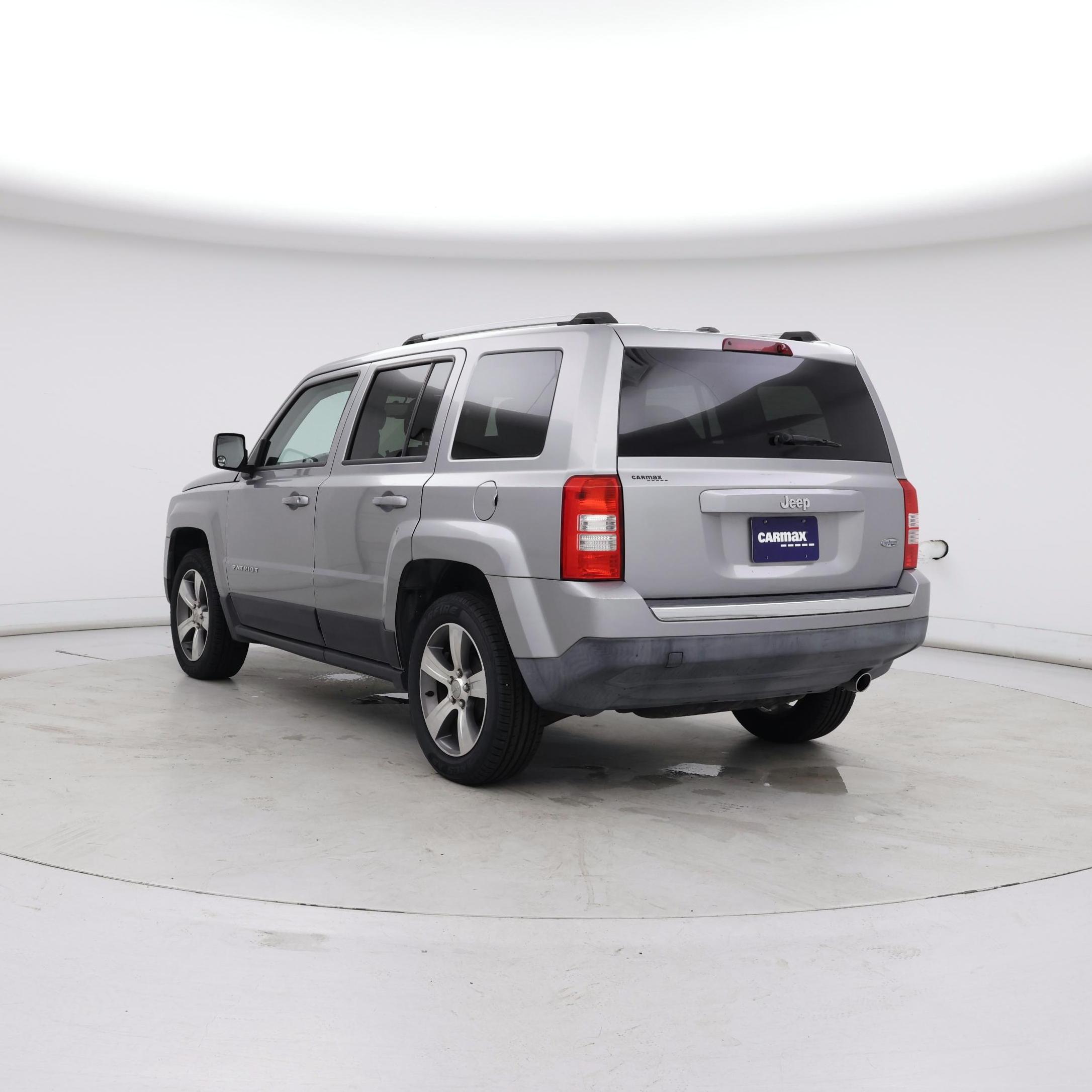 Thumbnail: 2016 Jeep Patriot - 2