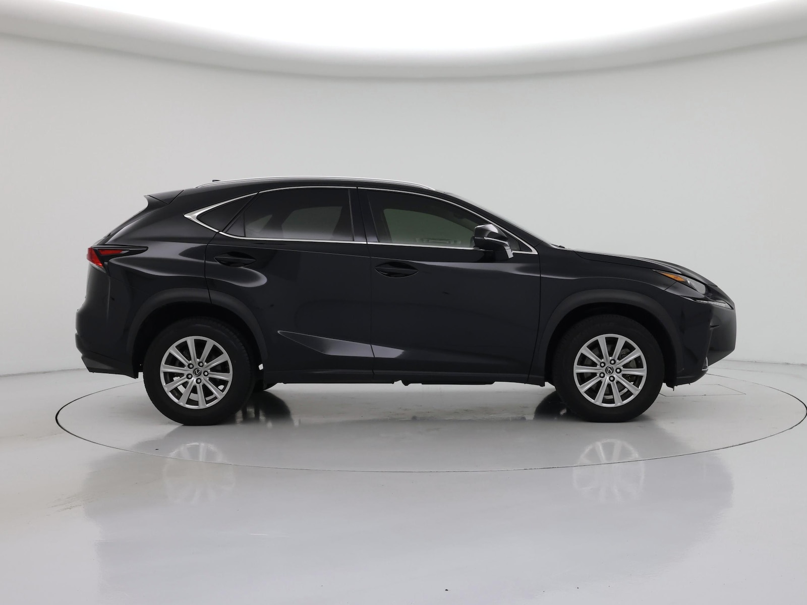 2021 Lexus NX 300 - Photo 8